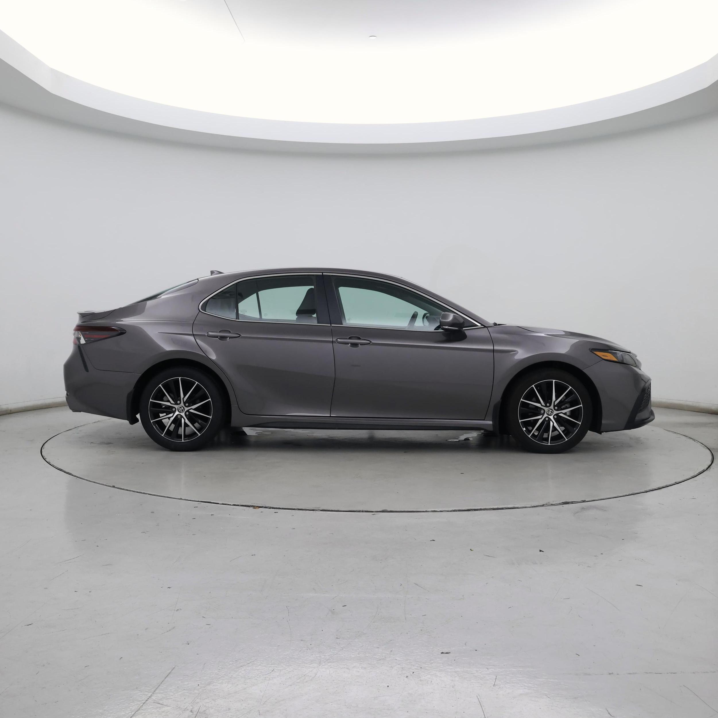 Thumbnail: 2024 Toyota Camry - 7