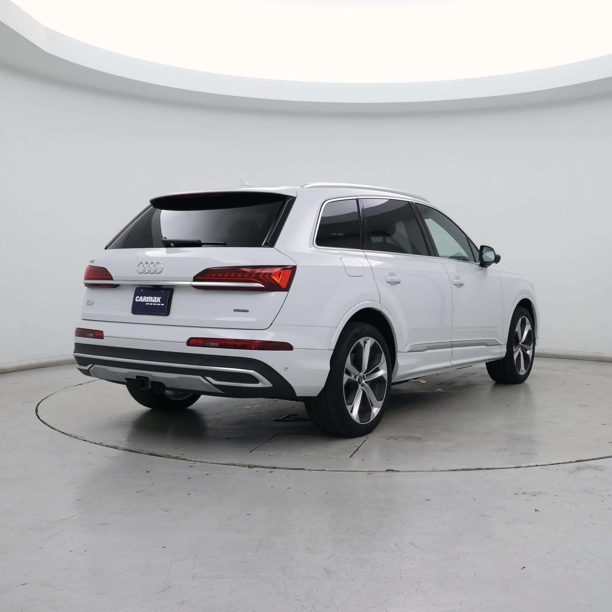 Thumbnail: 2021 Audi Q7 - 8