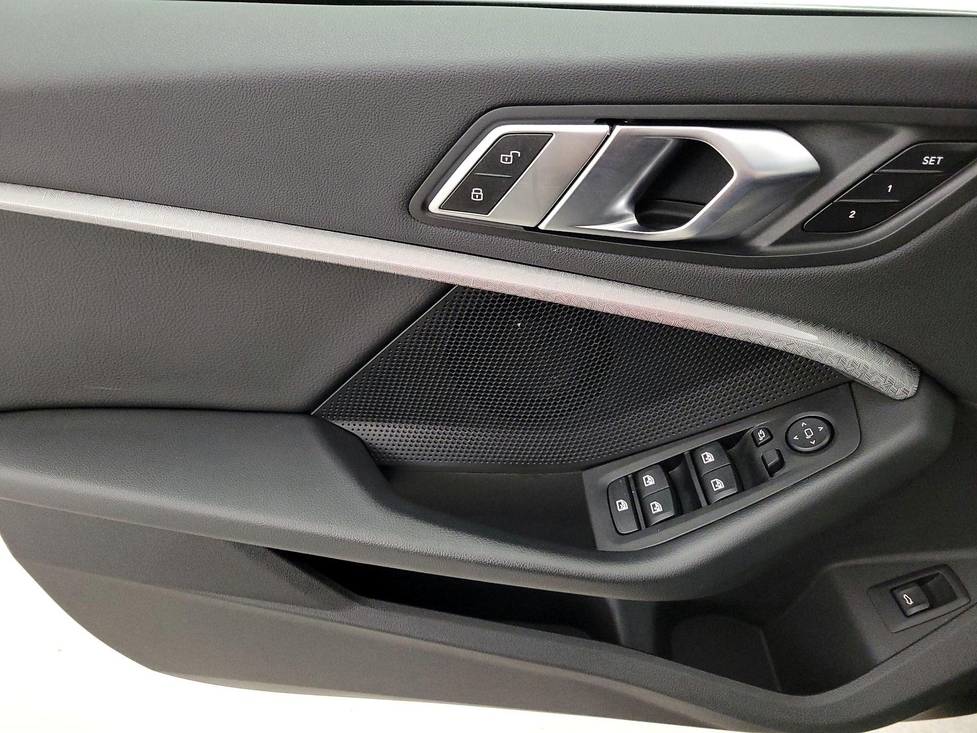 Thumbnail: 2022 BMW 2 Series - 12