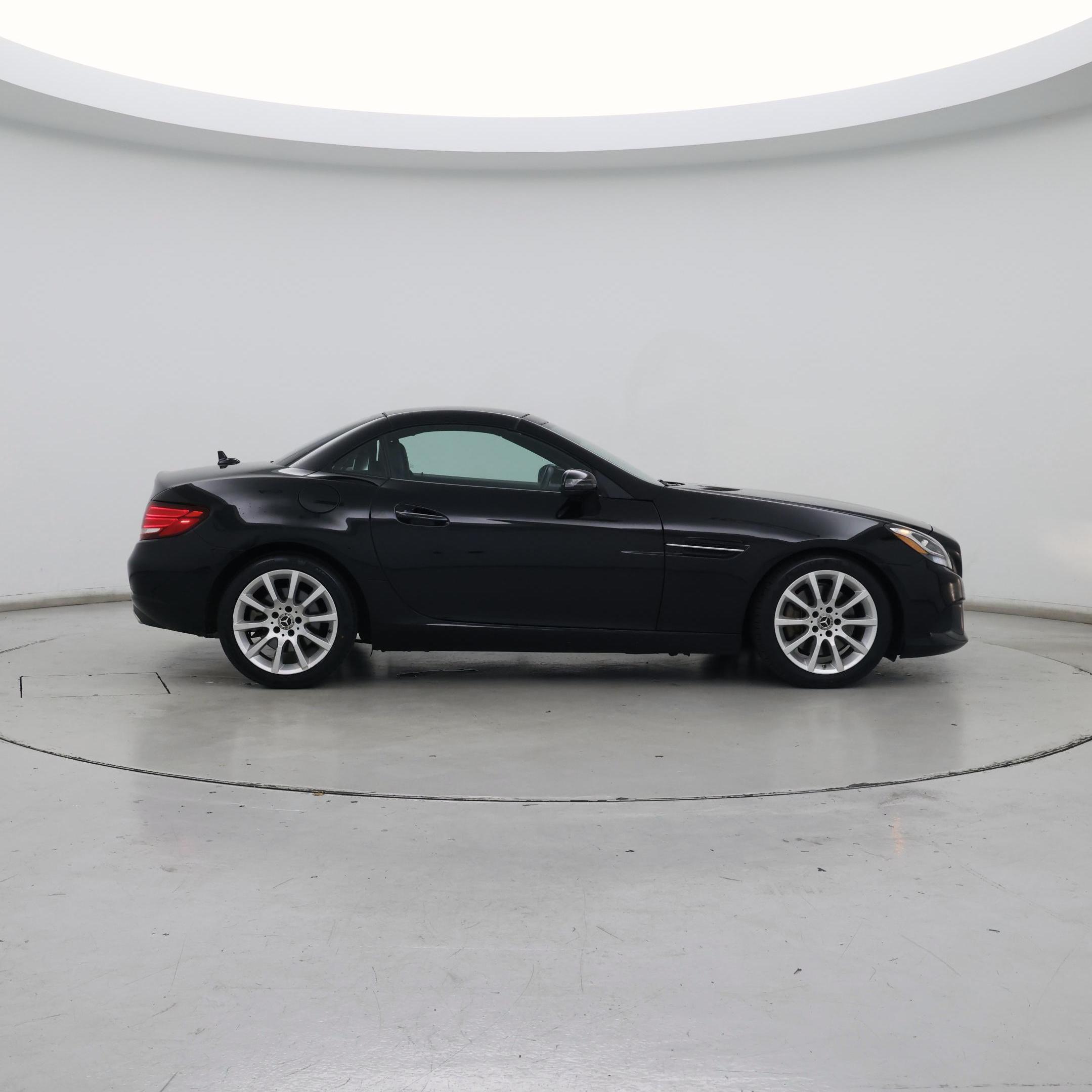 Thumbnail: 2019 Mercedes-Benz SLC - 7
