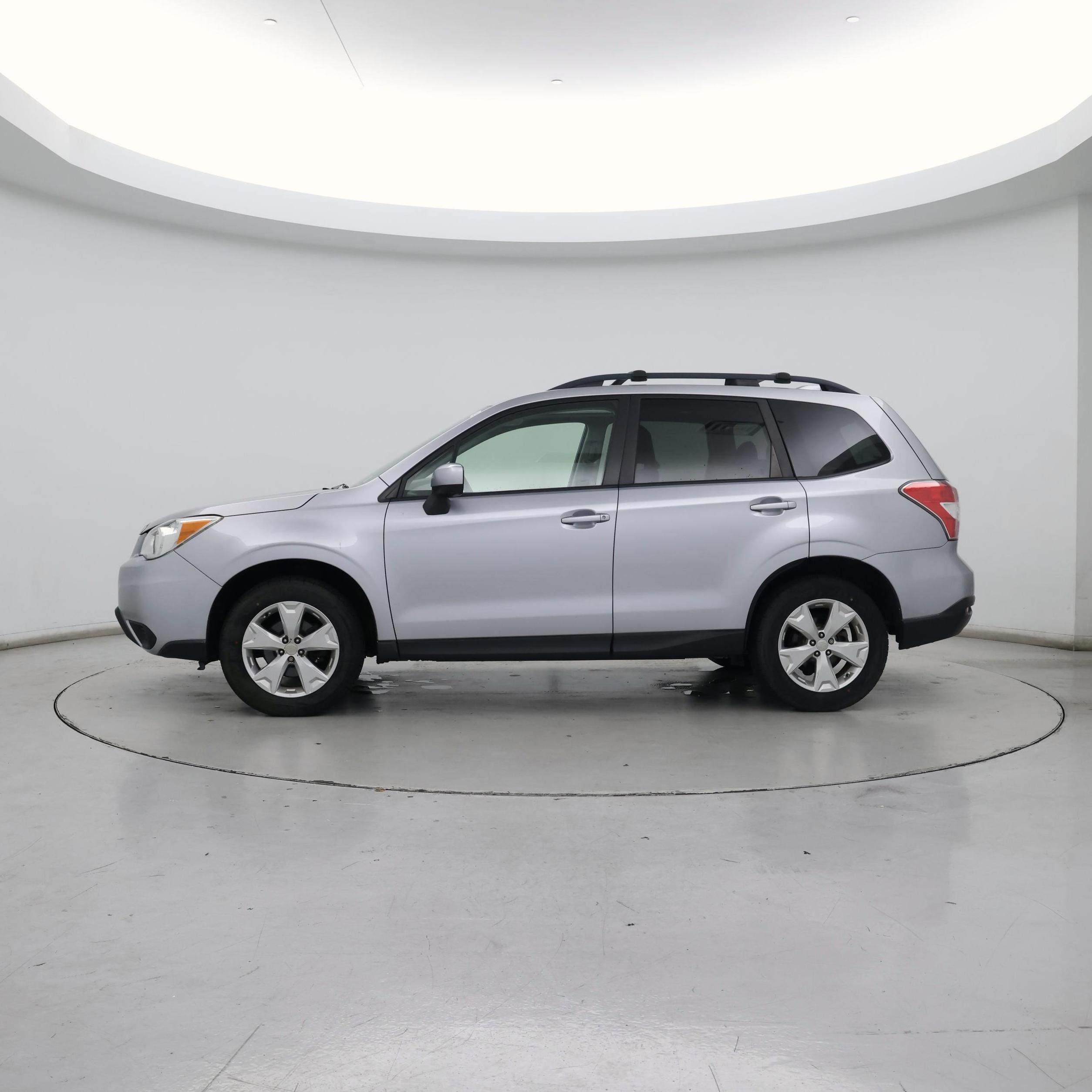 Thumbnail: 2016 Subaru Forester - 3