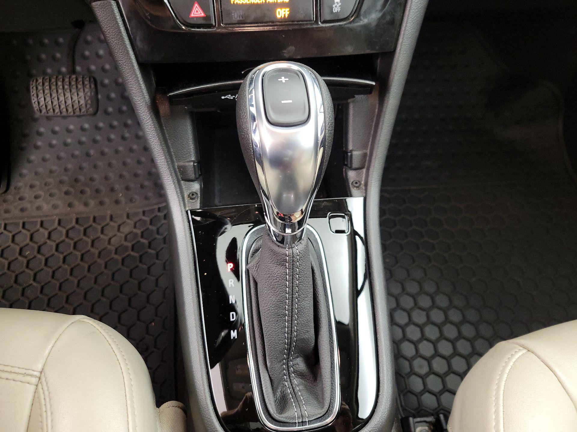 Thumbnail: 2019 Buick Encore - 17
