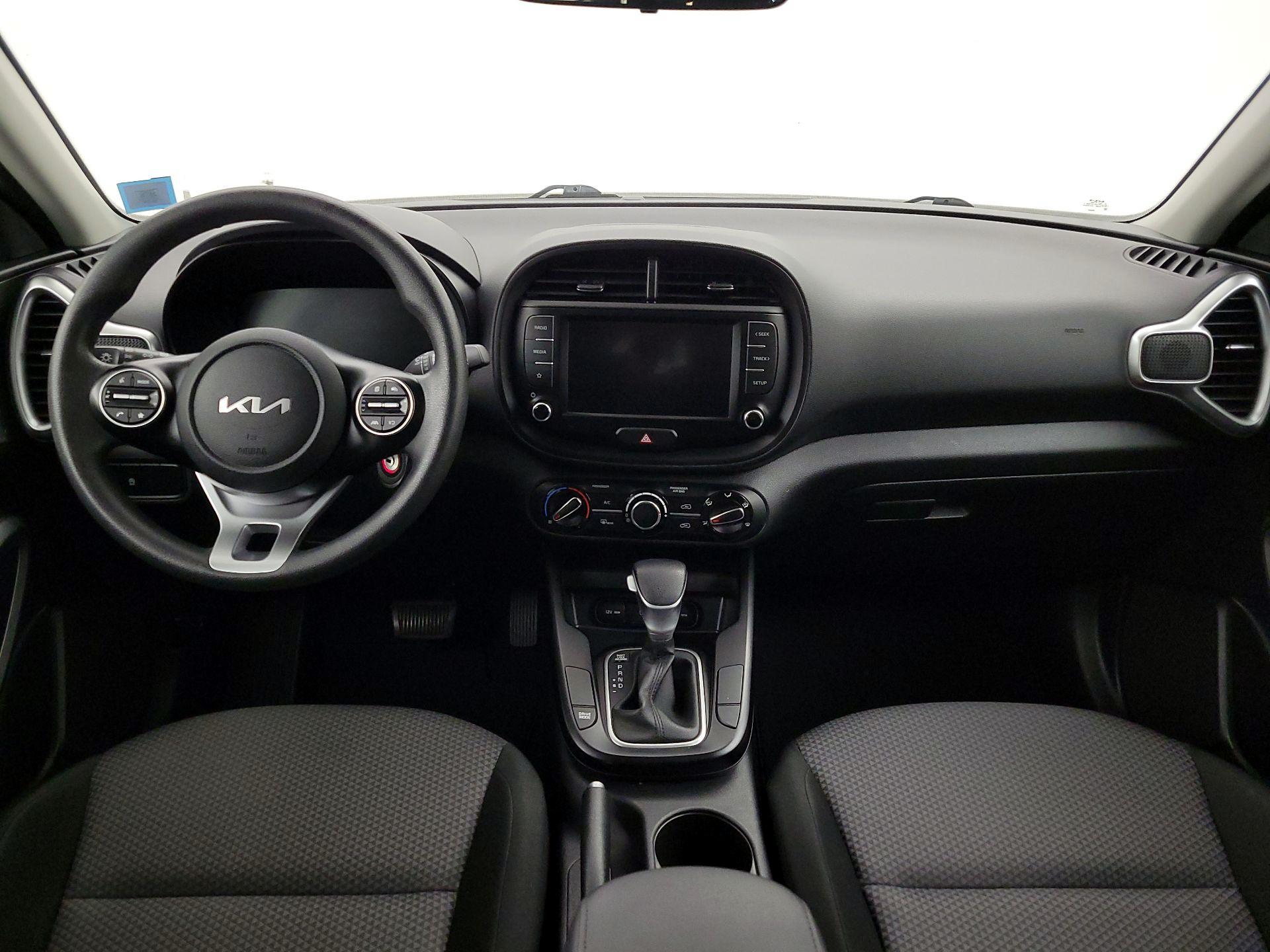 Thumbnail: 2023 Kia Soul - 9
