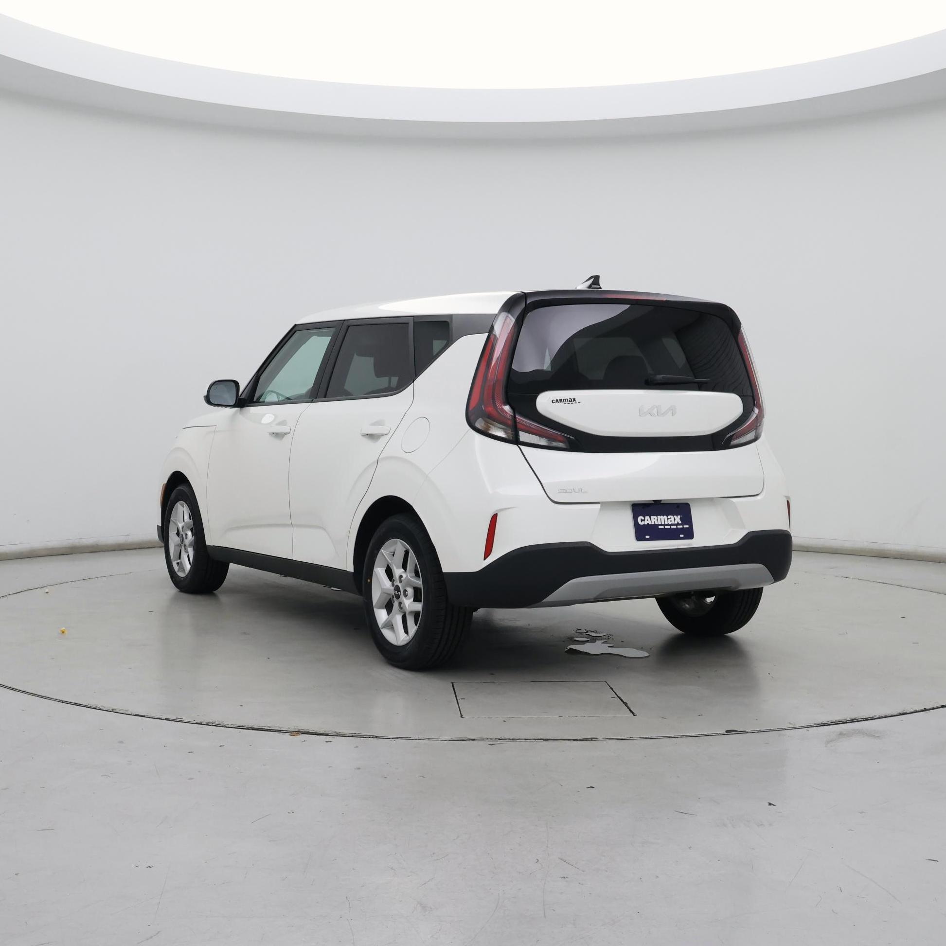 Thumbnail: 2023 Kia Soul - 2