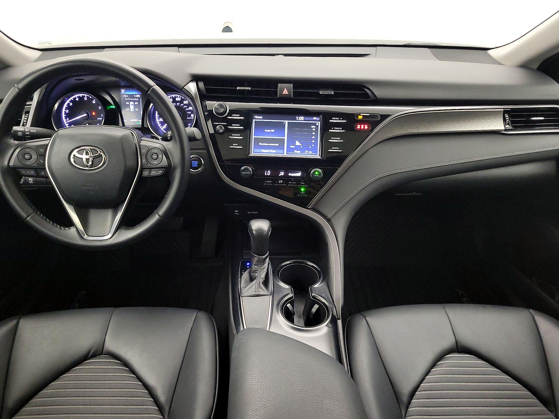 Thumbnail: 2019 Toyota Camry - 9