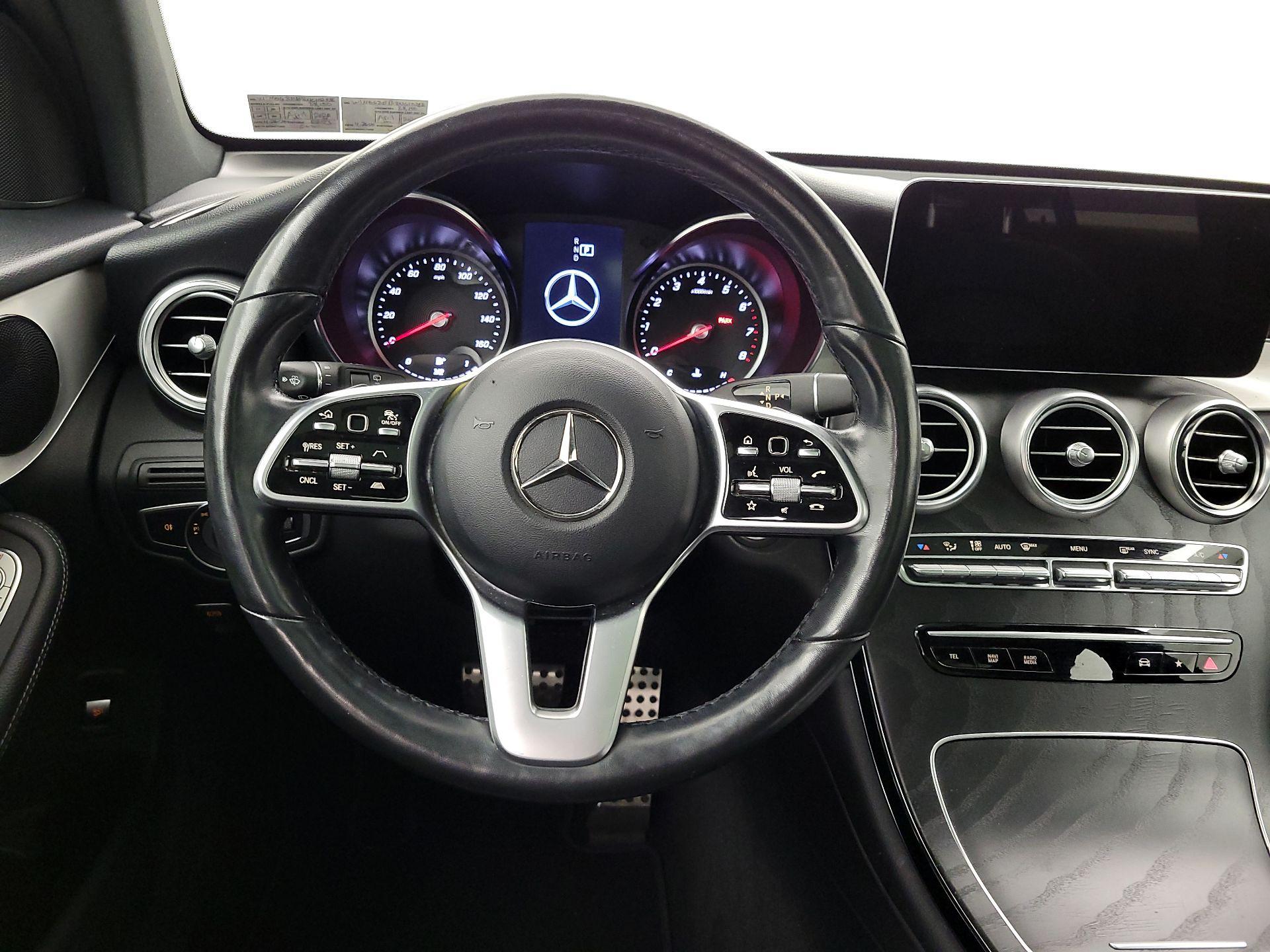 Thumbnail: 2022 Mercedes-Benz GLC - 10