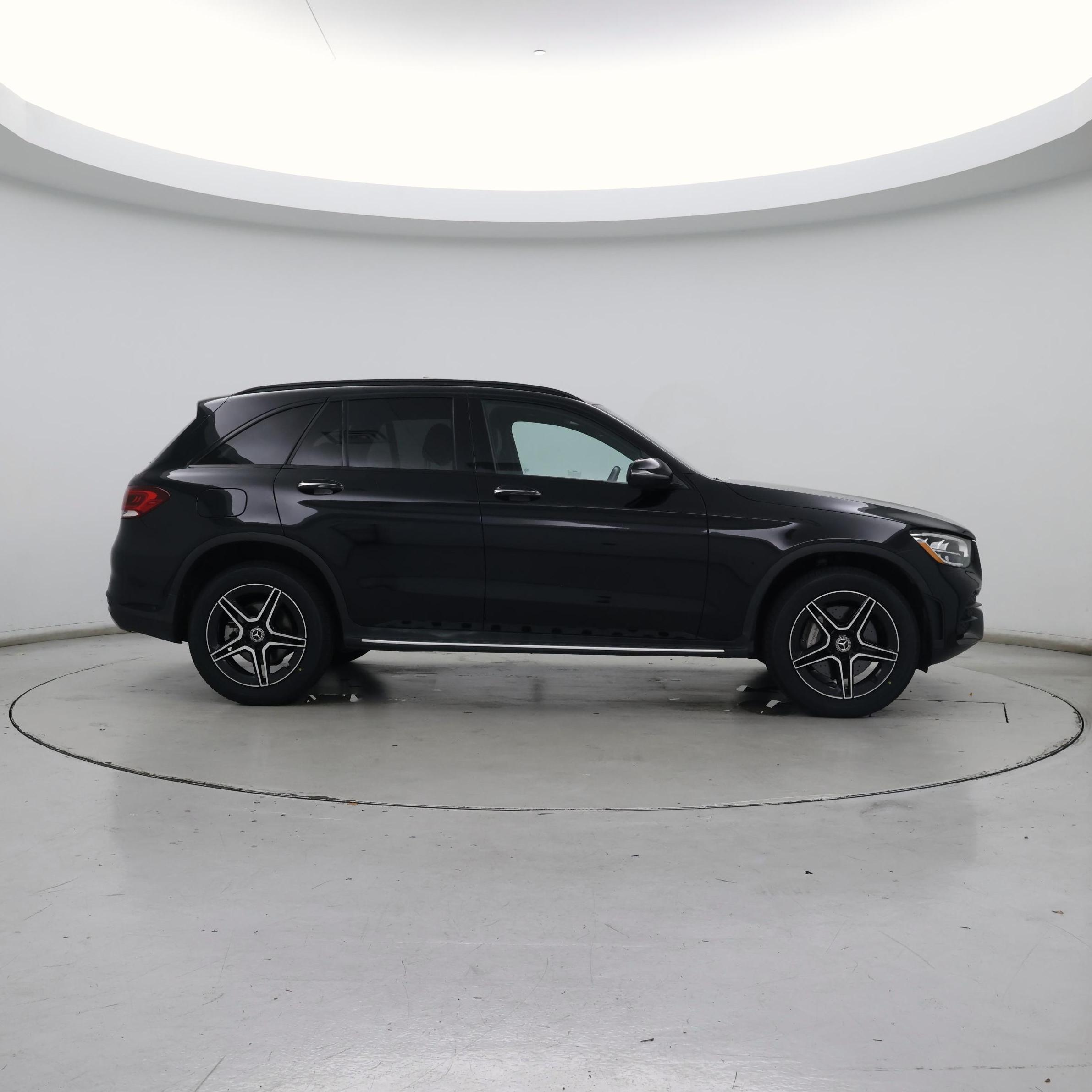 Thumbnail: 2022 Mercedes-Benz GLC - 7