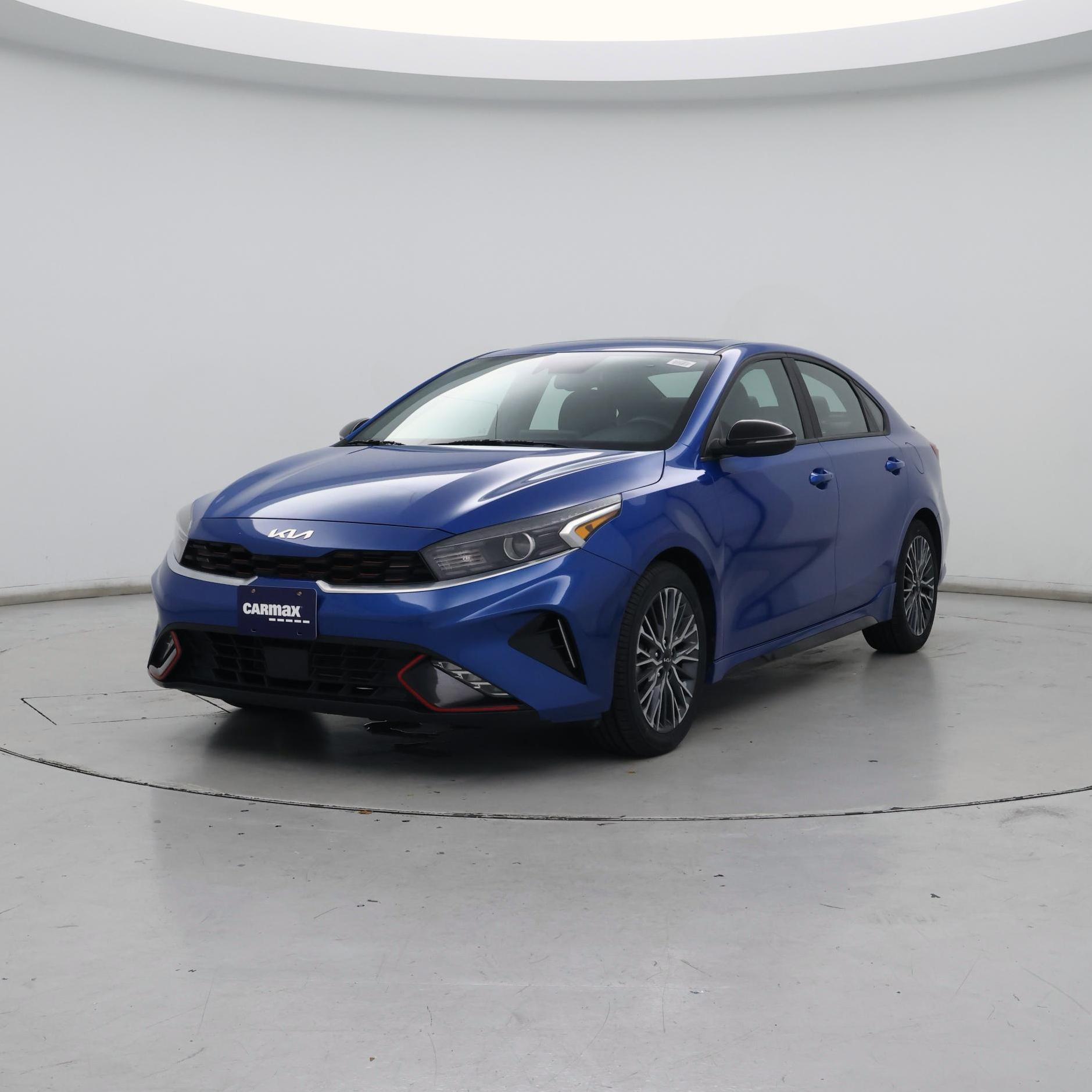 Thumbnail: 2023 Kia Forte - 4