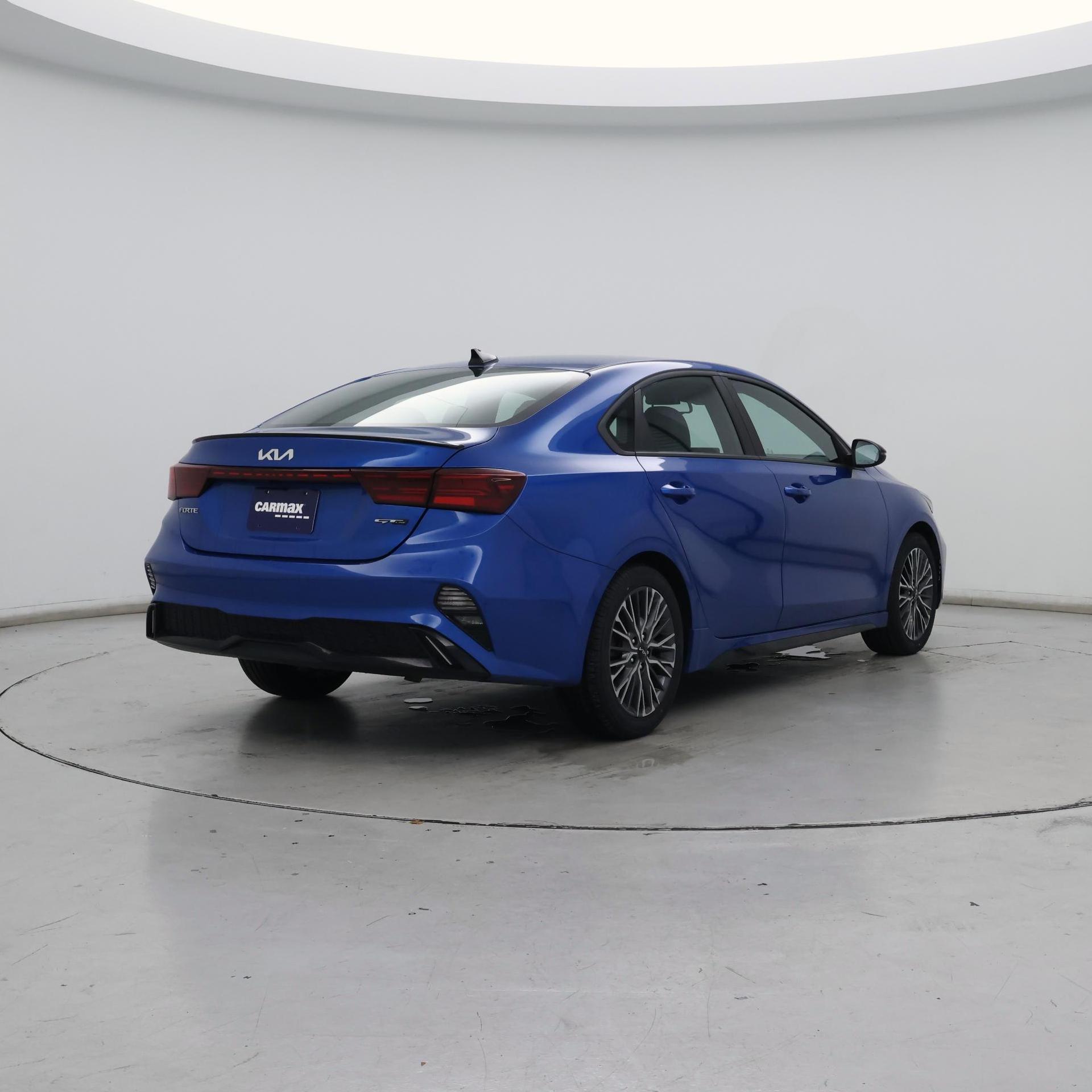 Thumbnail: 2023 Kia Forte - 8
