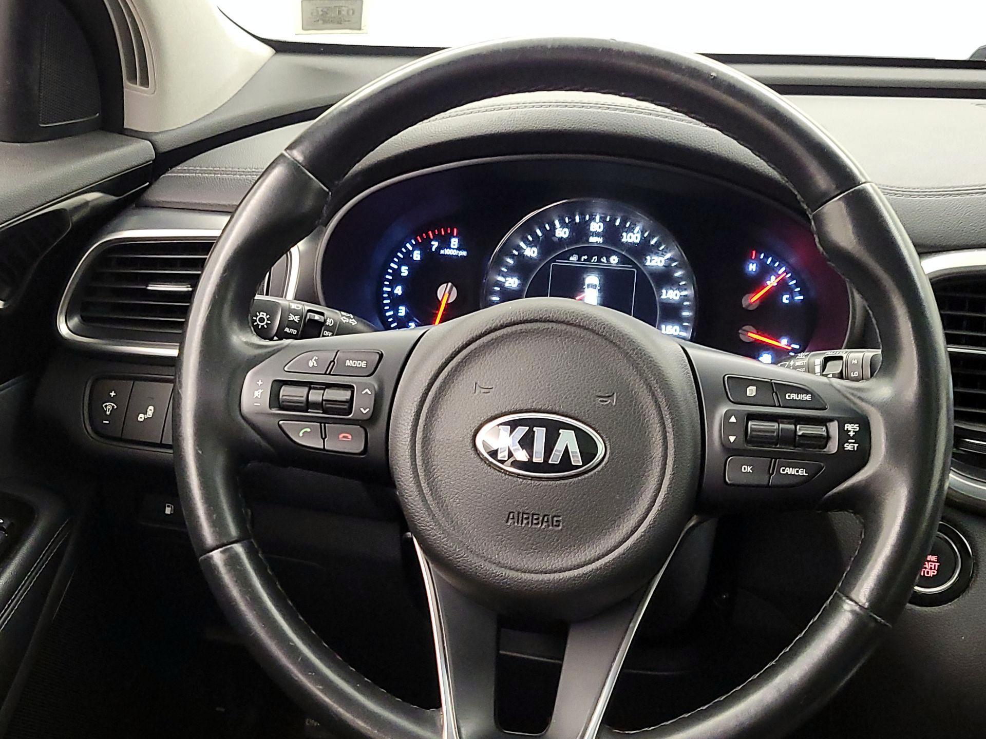 Thumbnail: 2018 Kia Sorento - 10