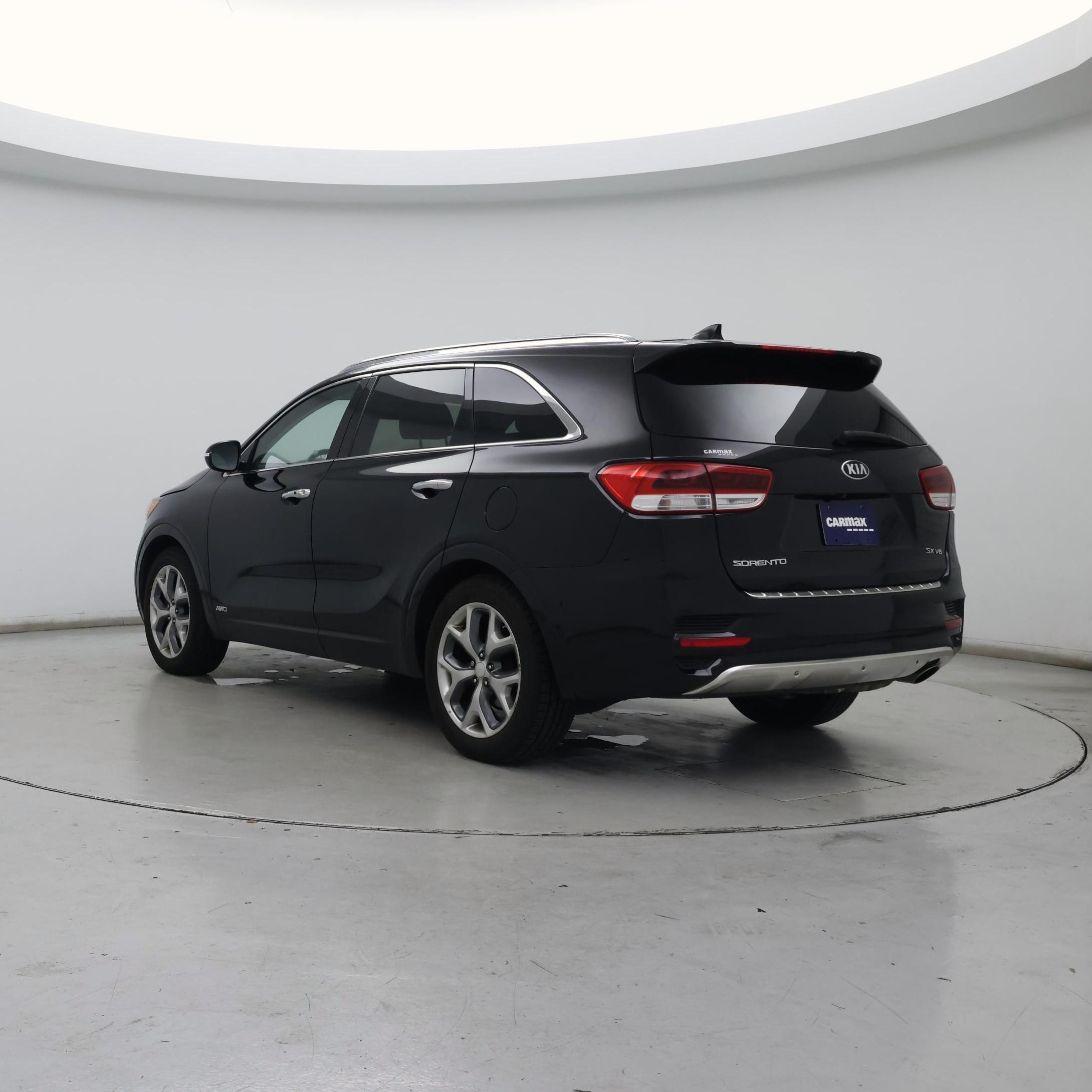 Thumbnail: 2018 Kia Sorento - 2