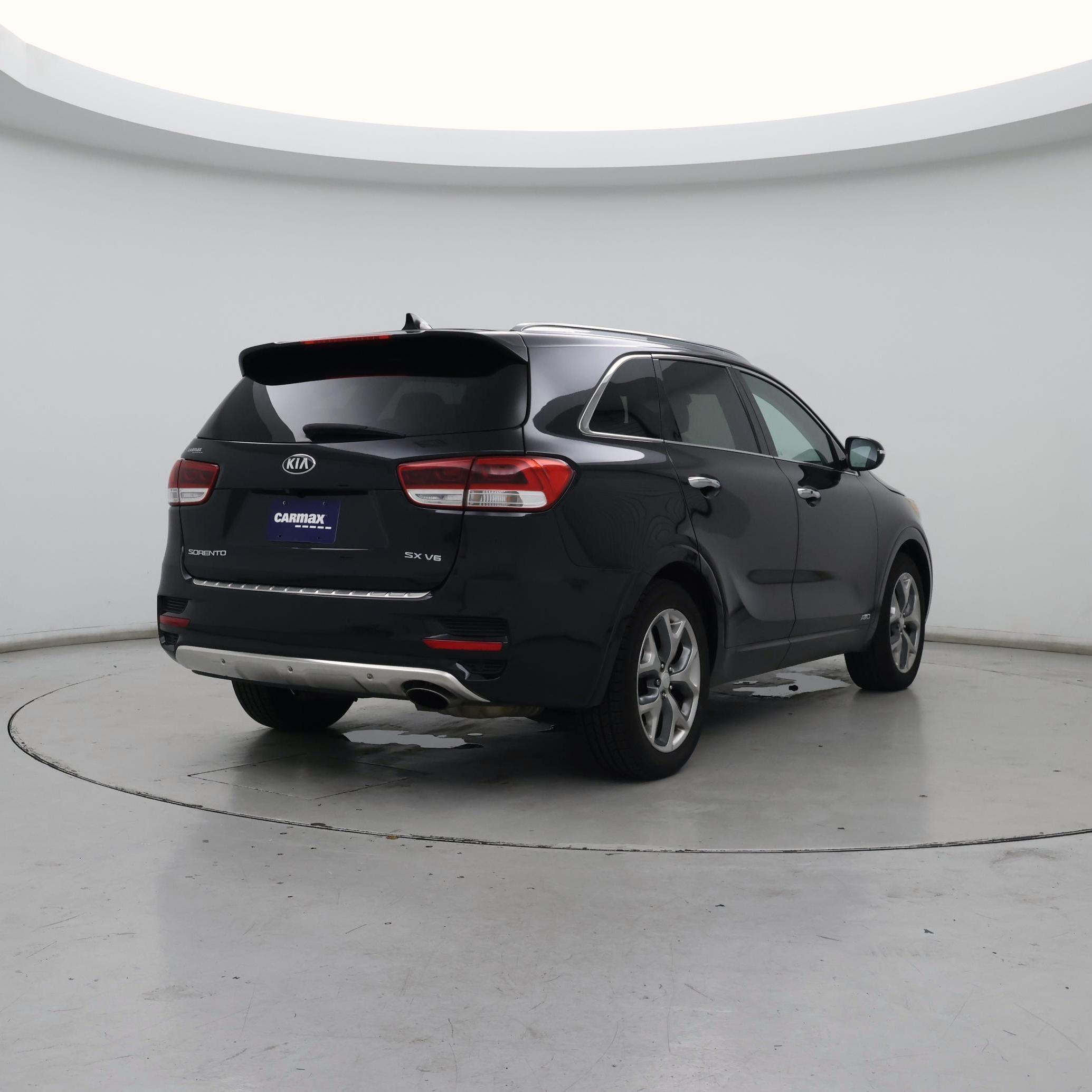 Thumbnail: 2018 Kia Sorento - 8