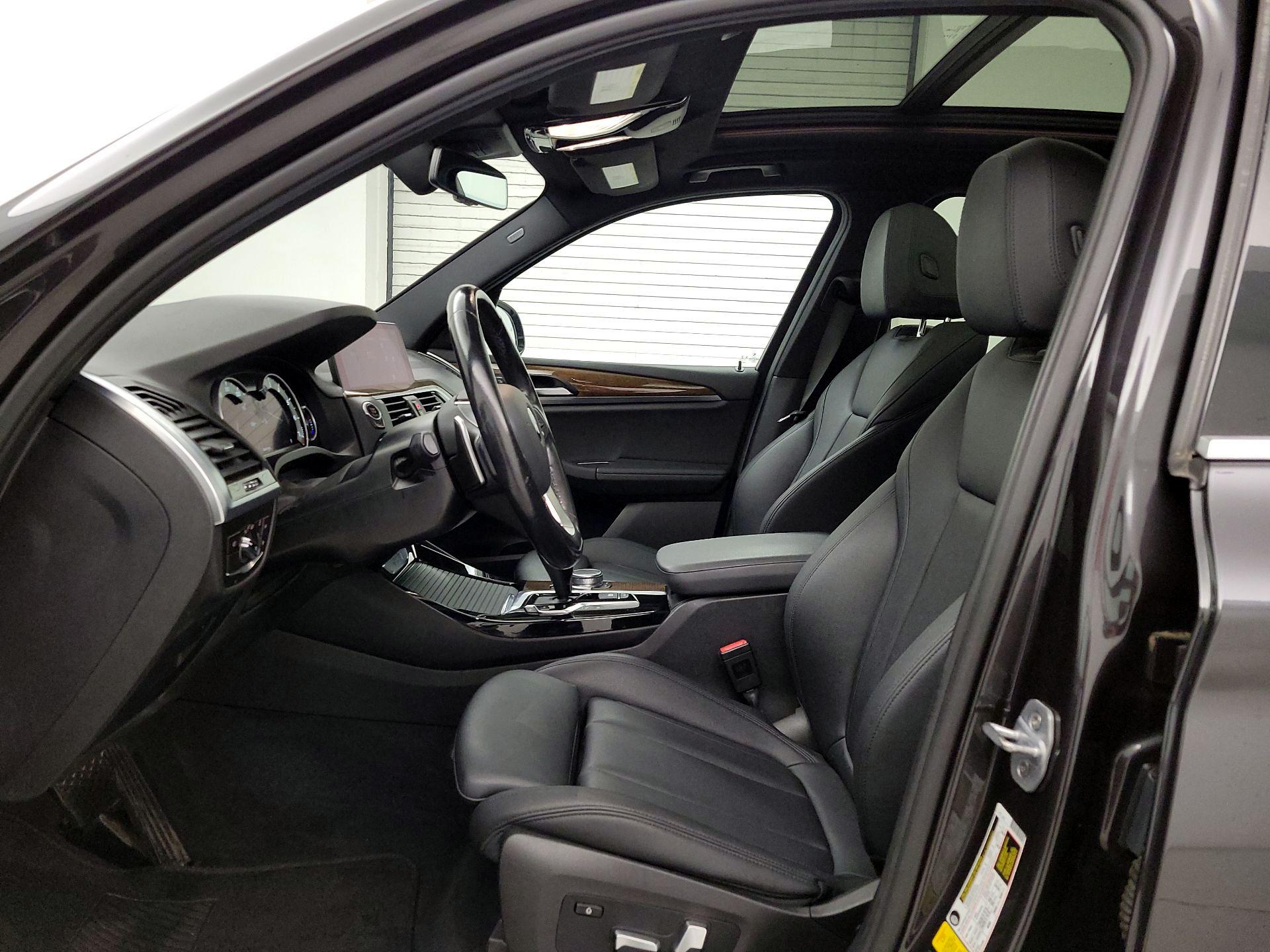 Thumbnail: 2019 BMW X3 - 11