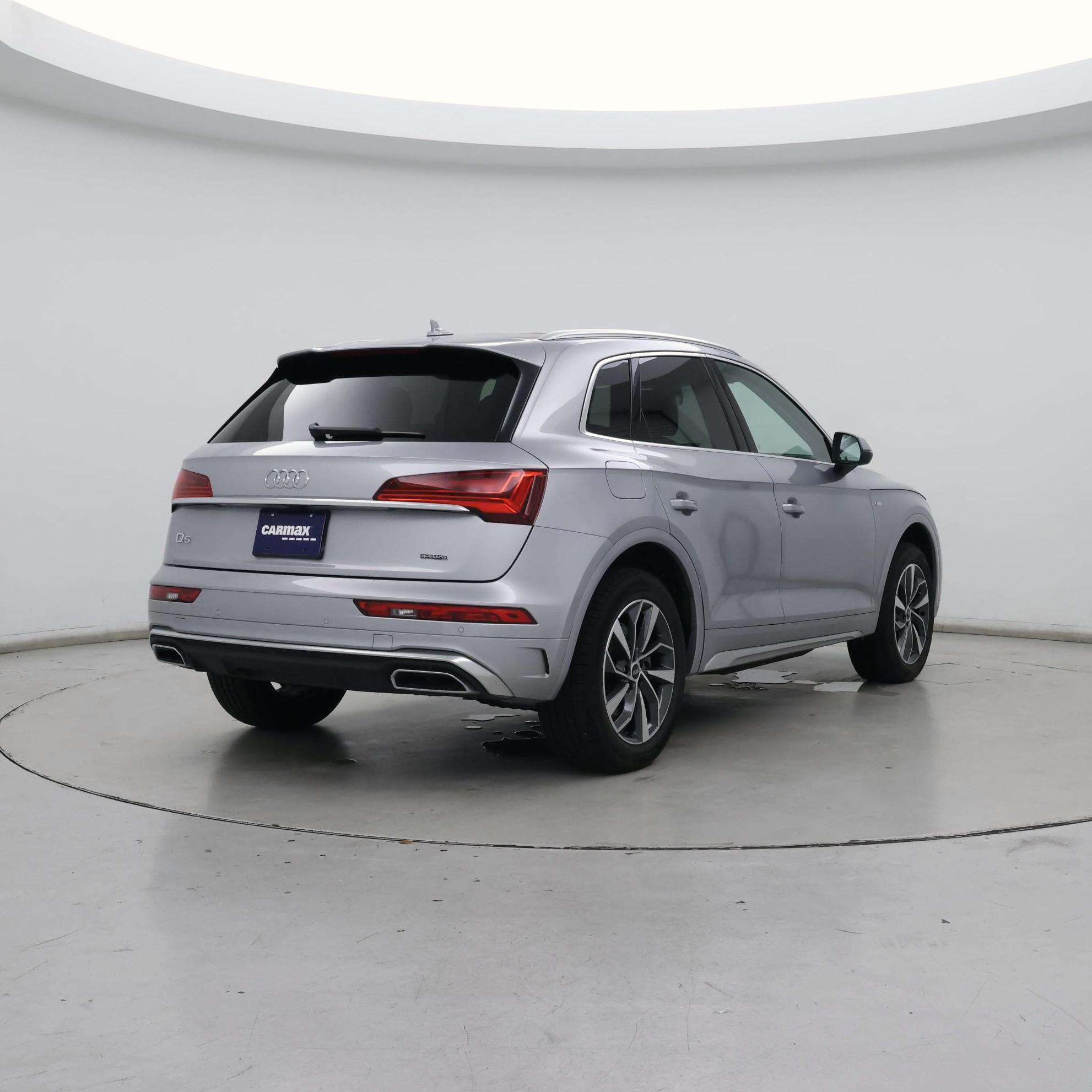 Thumbnail: 2022 Audi Q5 - 8