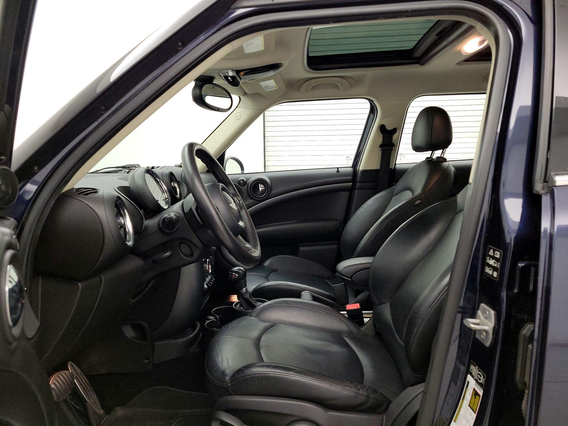 Thumbnail: 2015 MINI Cooper Countryman - 11