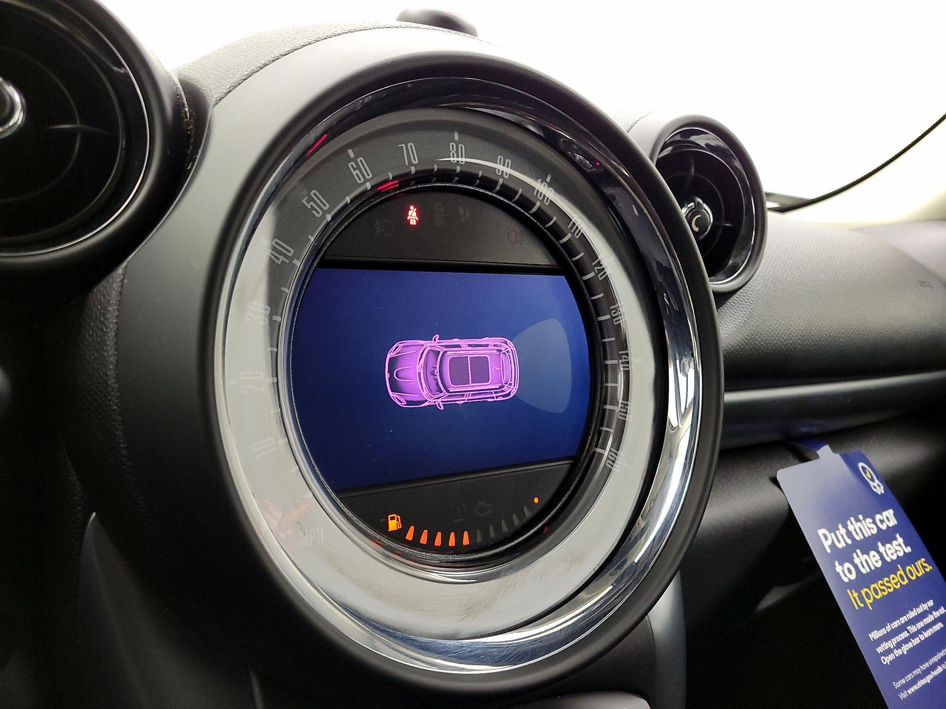 Thumbnail: 2015 MINI Cooper Countryman - 13