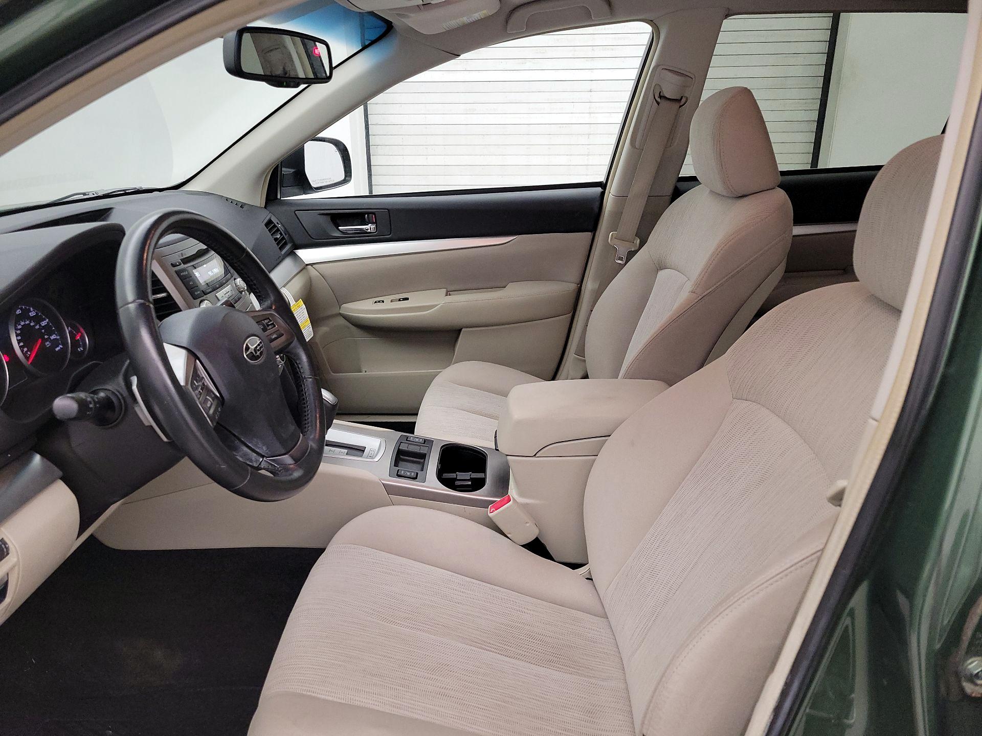 Thumbnail: 2013 Subaru Outback - 11
