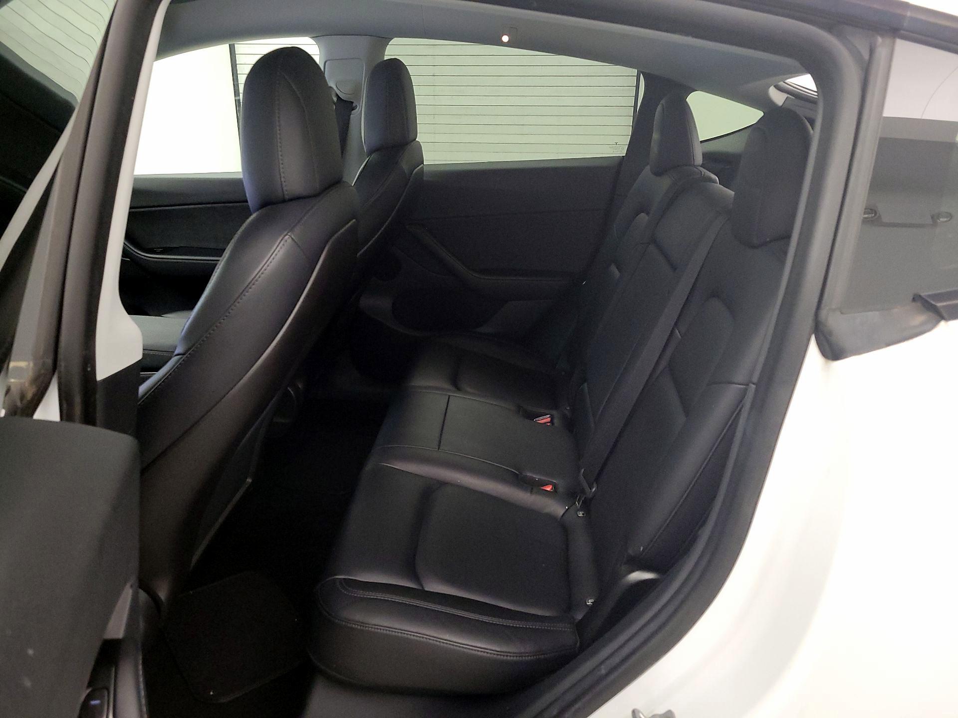 Thumbnail: 2020 Tesla Model Y - 19