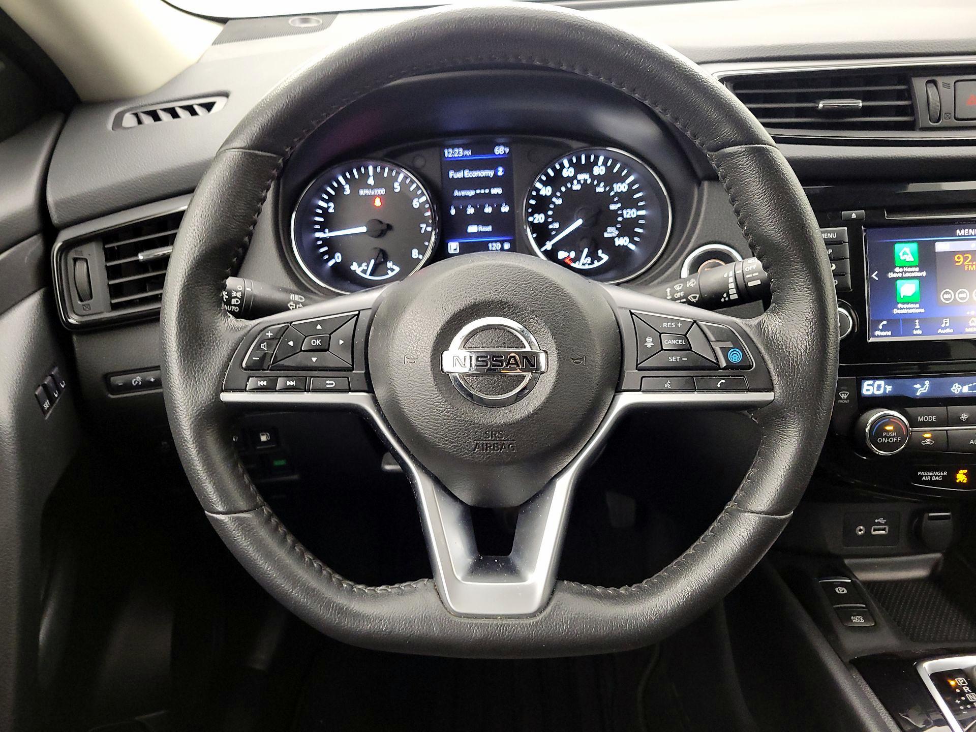 Thumbnail: 2020 Nissan Rogue - 10
