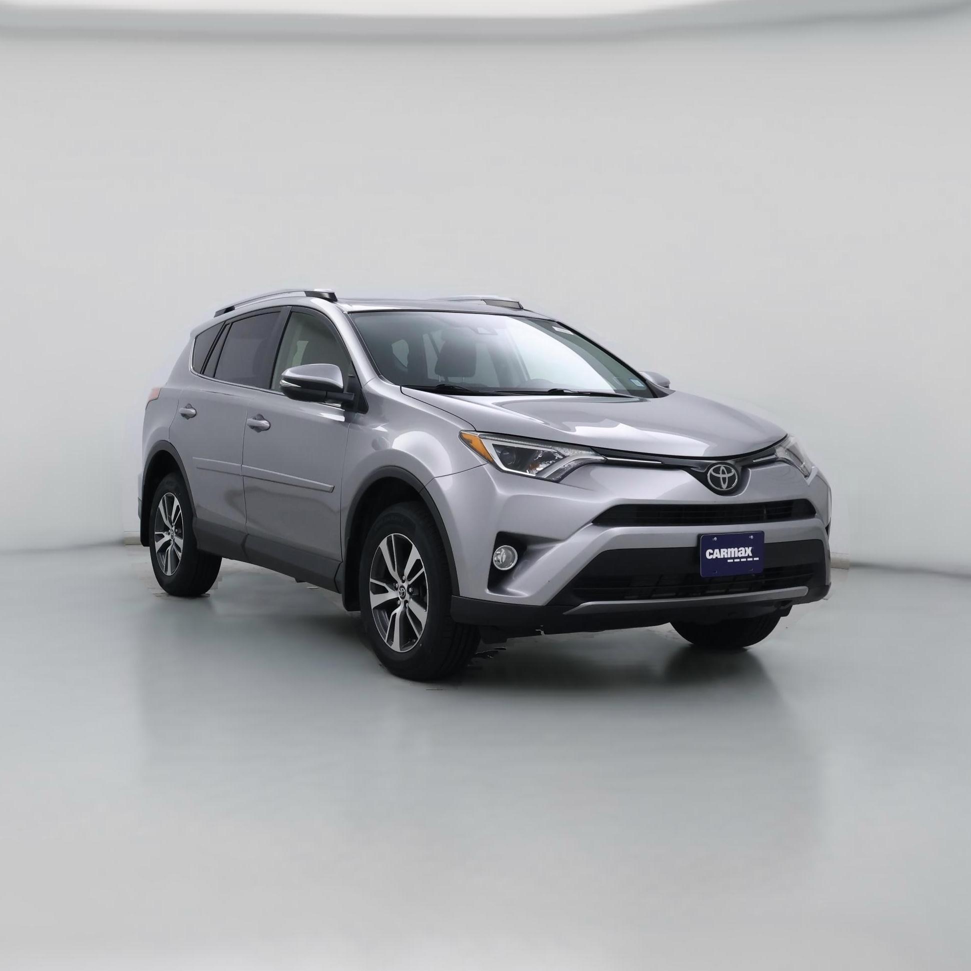 Thumbnail: 2018 Toyota RAV4 - 1