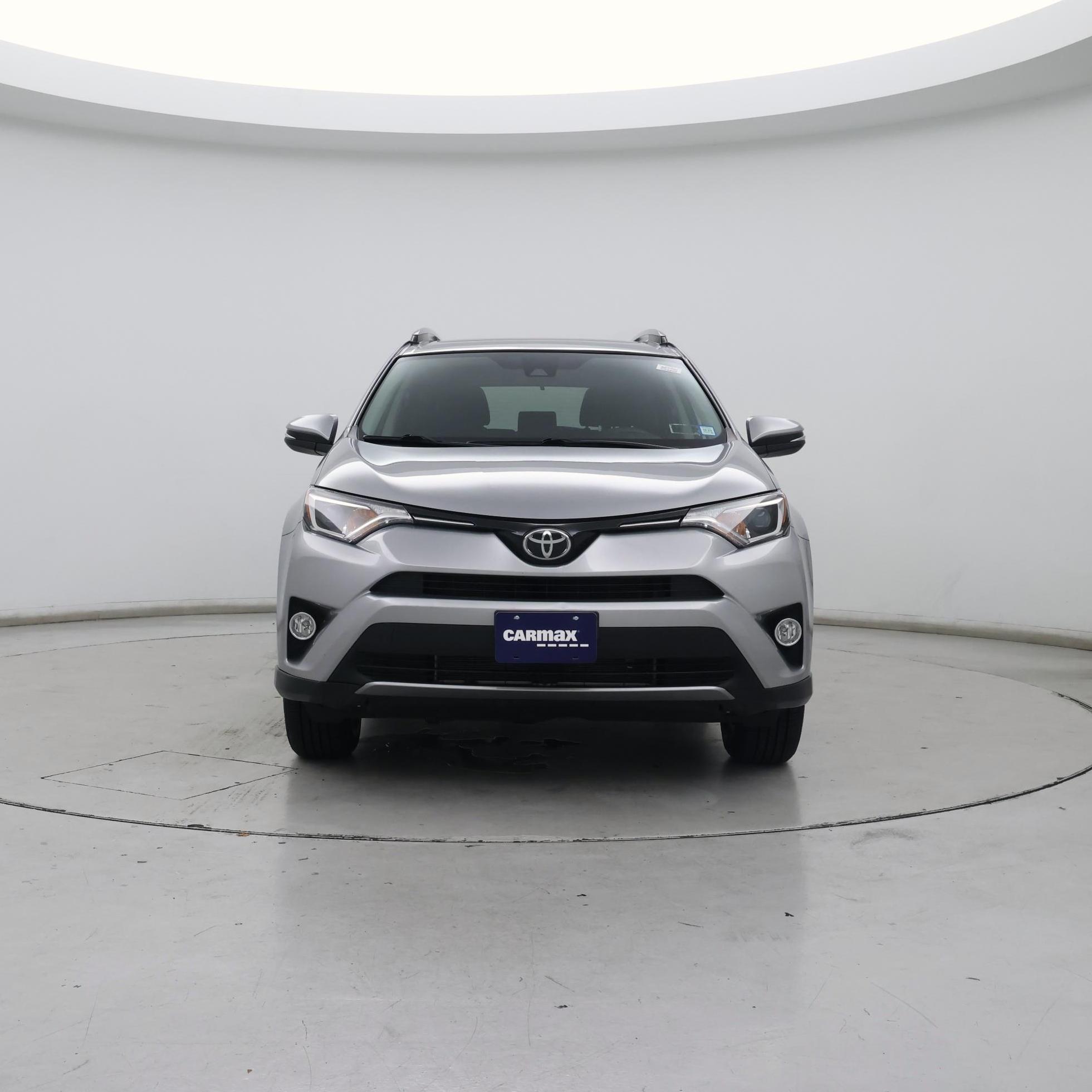 Thumbnail: 2018 Toyota RAV4 - 5