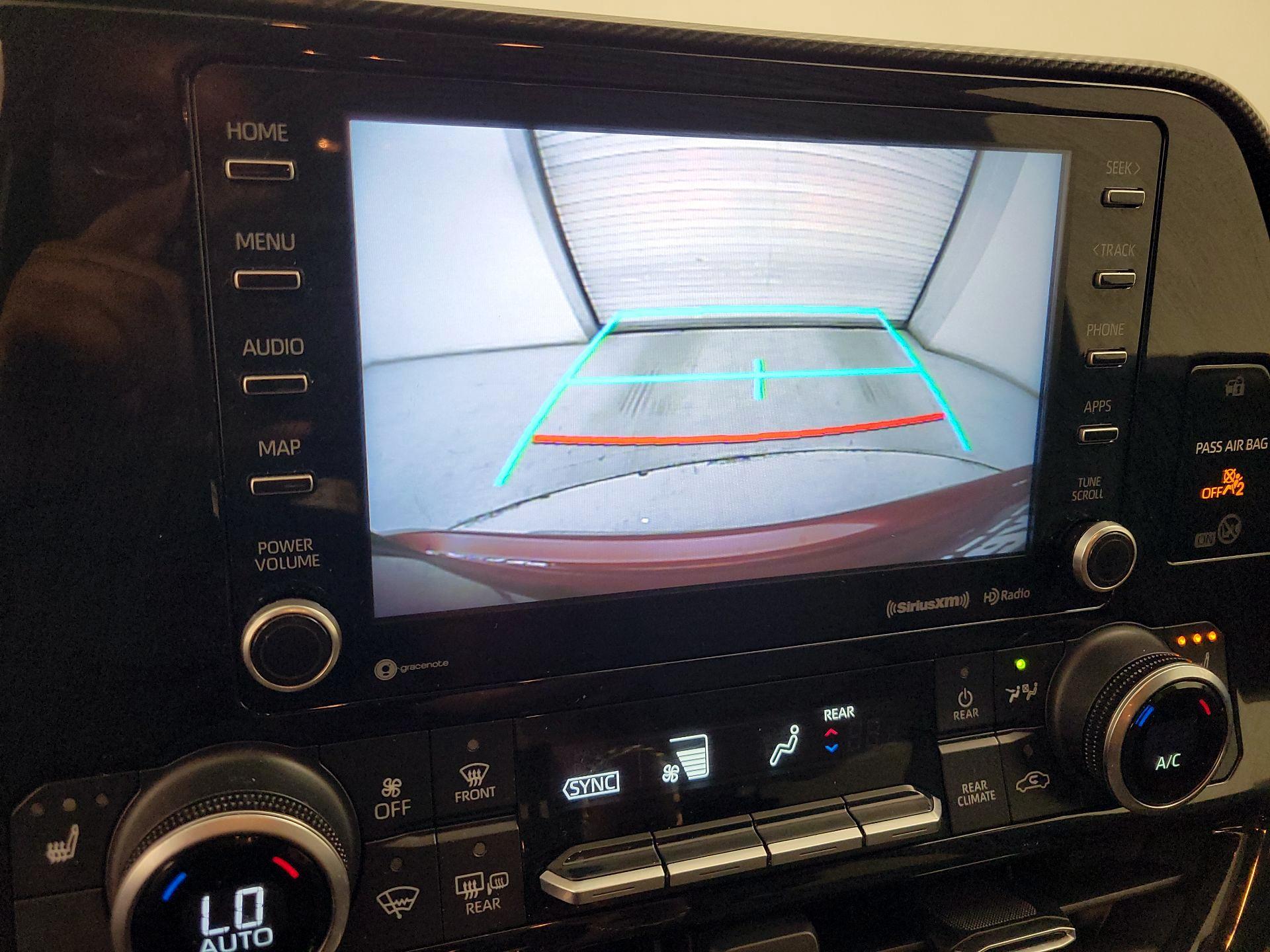 Thumbnail: 2021 Toyota Highlander - 14