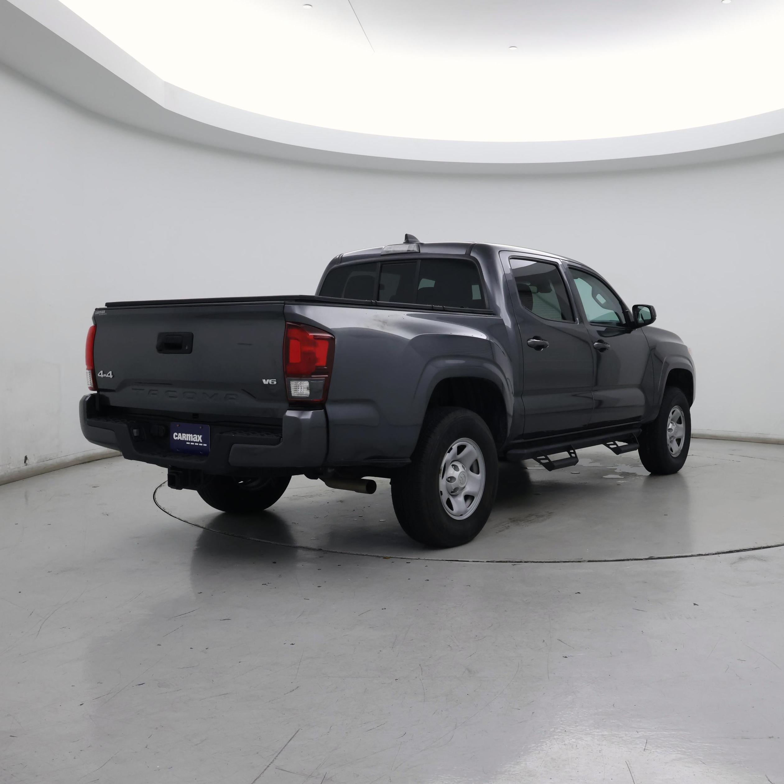Thumbnail: 2023 Toyota Tacoma - 8