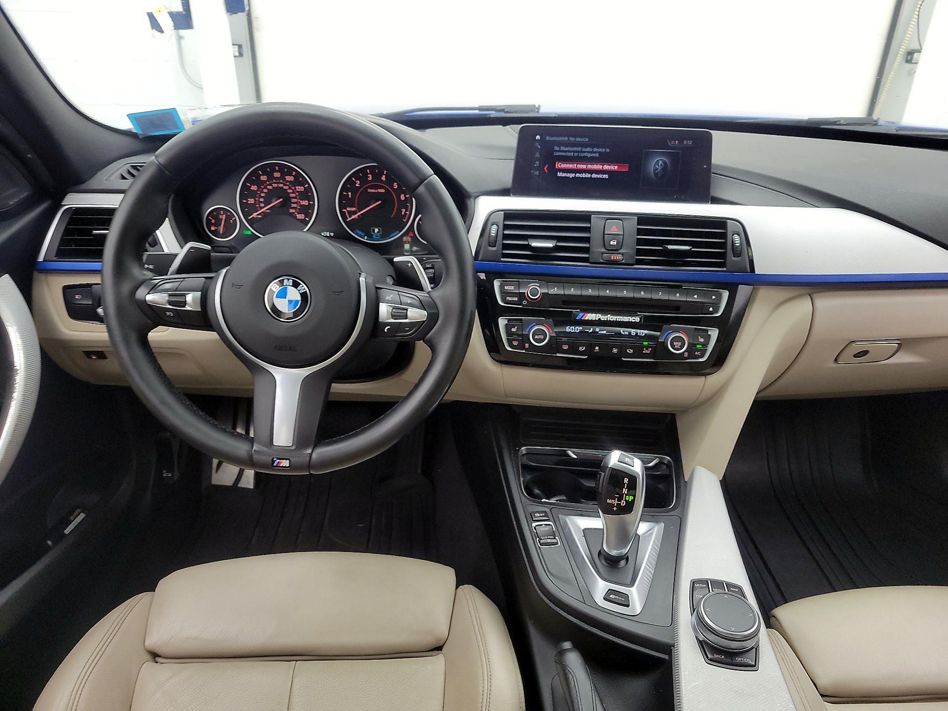 Thumbnail: 2018 BMW 3 Series - 9