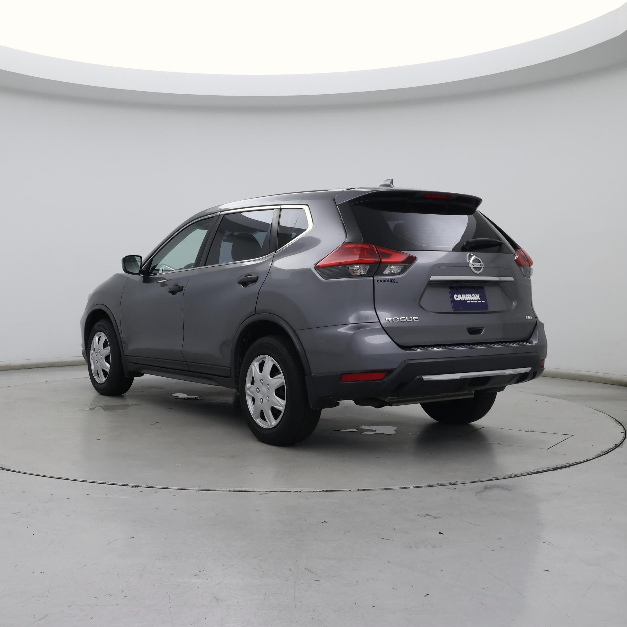 Thumbnail: 2017 Nissan Rogue - 2