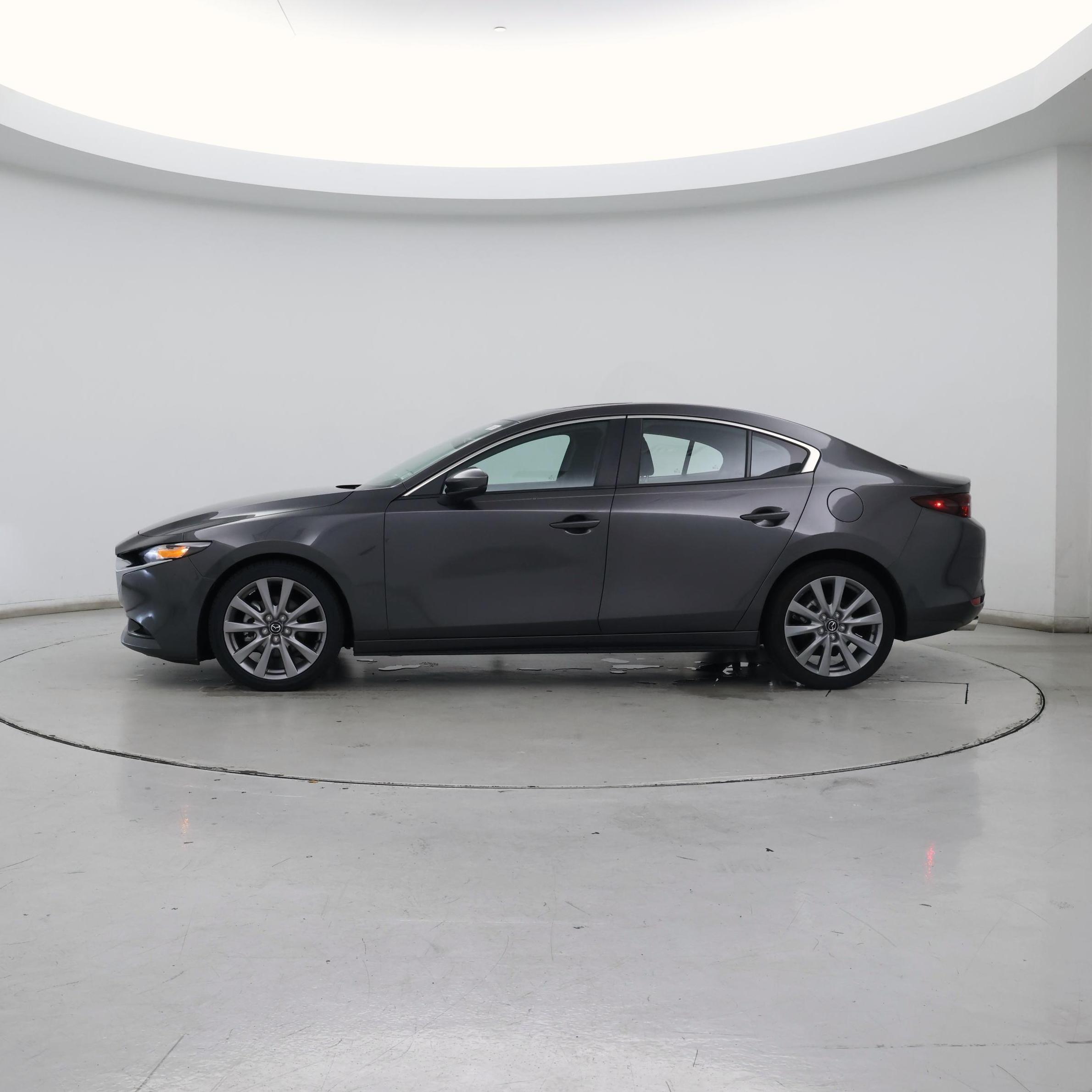 Thumbnail: 2021 Mazda Mazda3 - 3