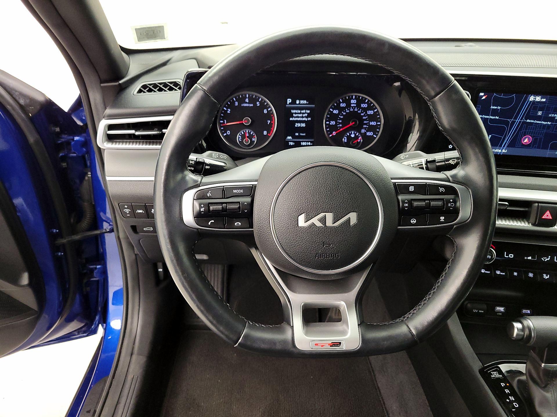 Thumbnail: 2022 Kia K5 - 10