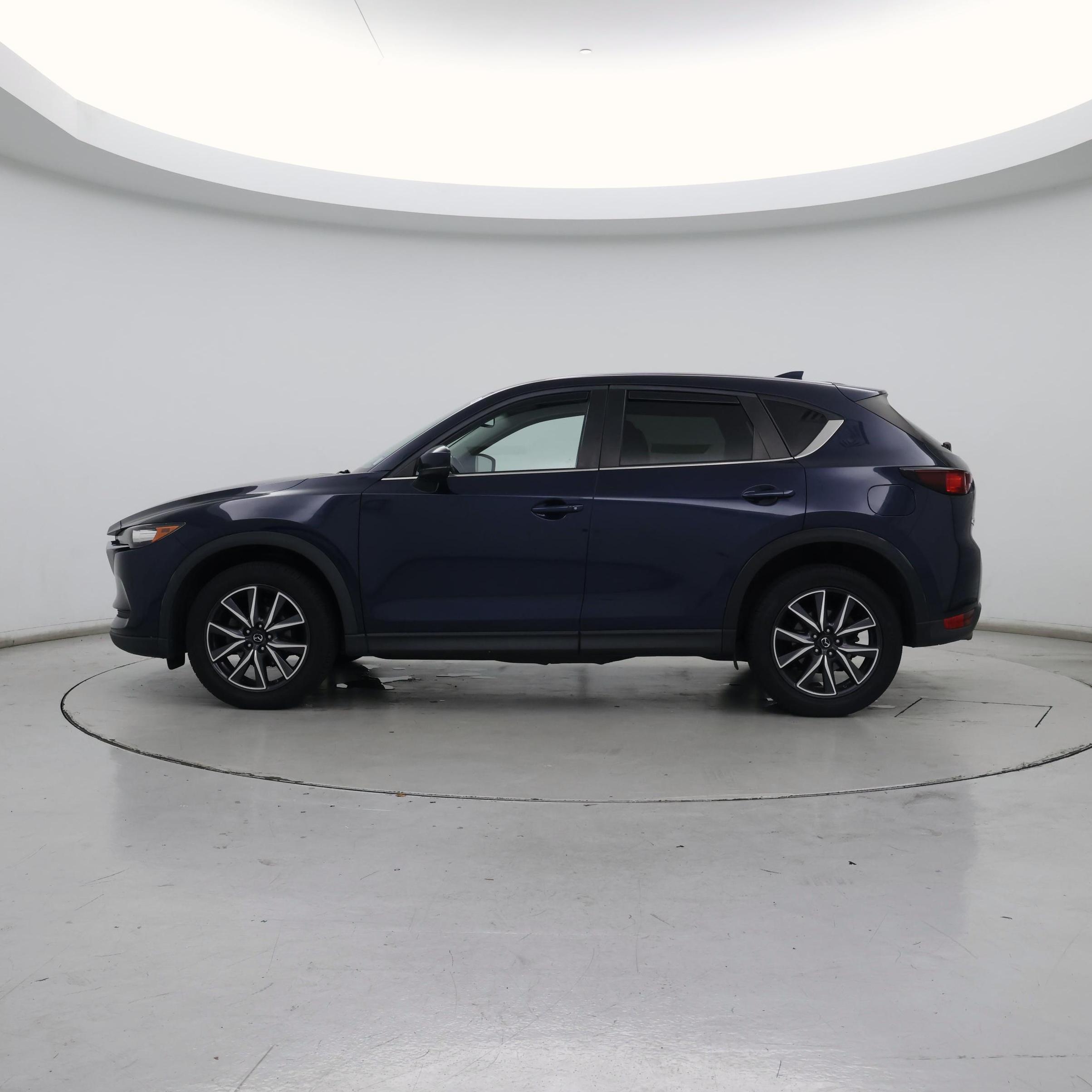 Thumbnail: 2018 Mazda CX-5 - 3