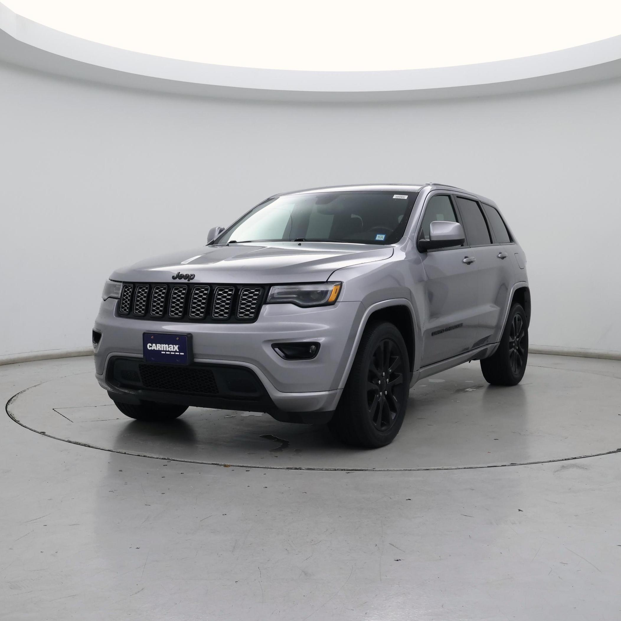 Thumbnail: 2020 Jeep Grand Cherokee - 4