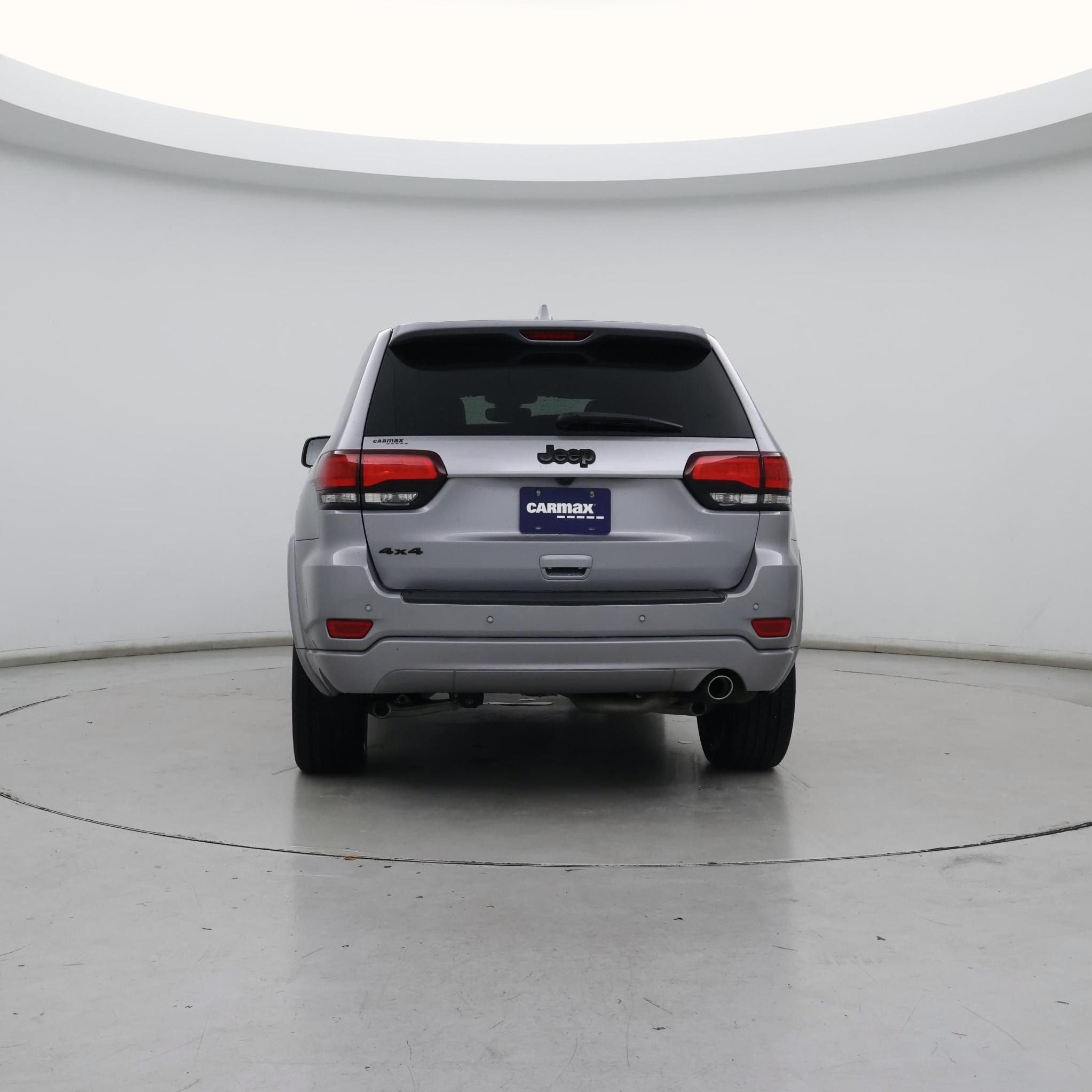 Thumbnail: 2020 Jeep Grand Cherokee - 6