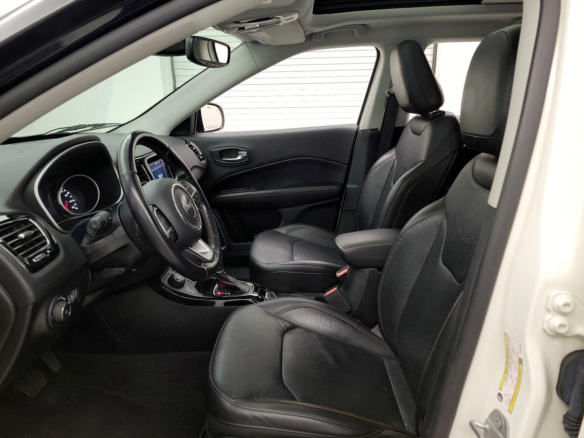 Thumbnail: 2021 Jeep Compass - 11