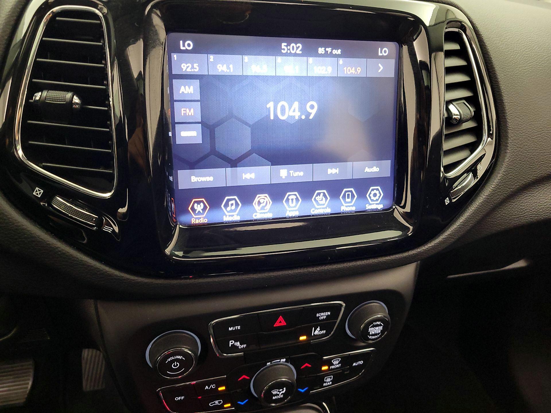 Thumbnail: 2021 Jeep Compass - 15
