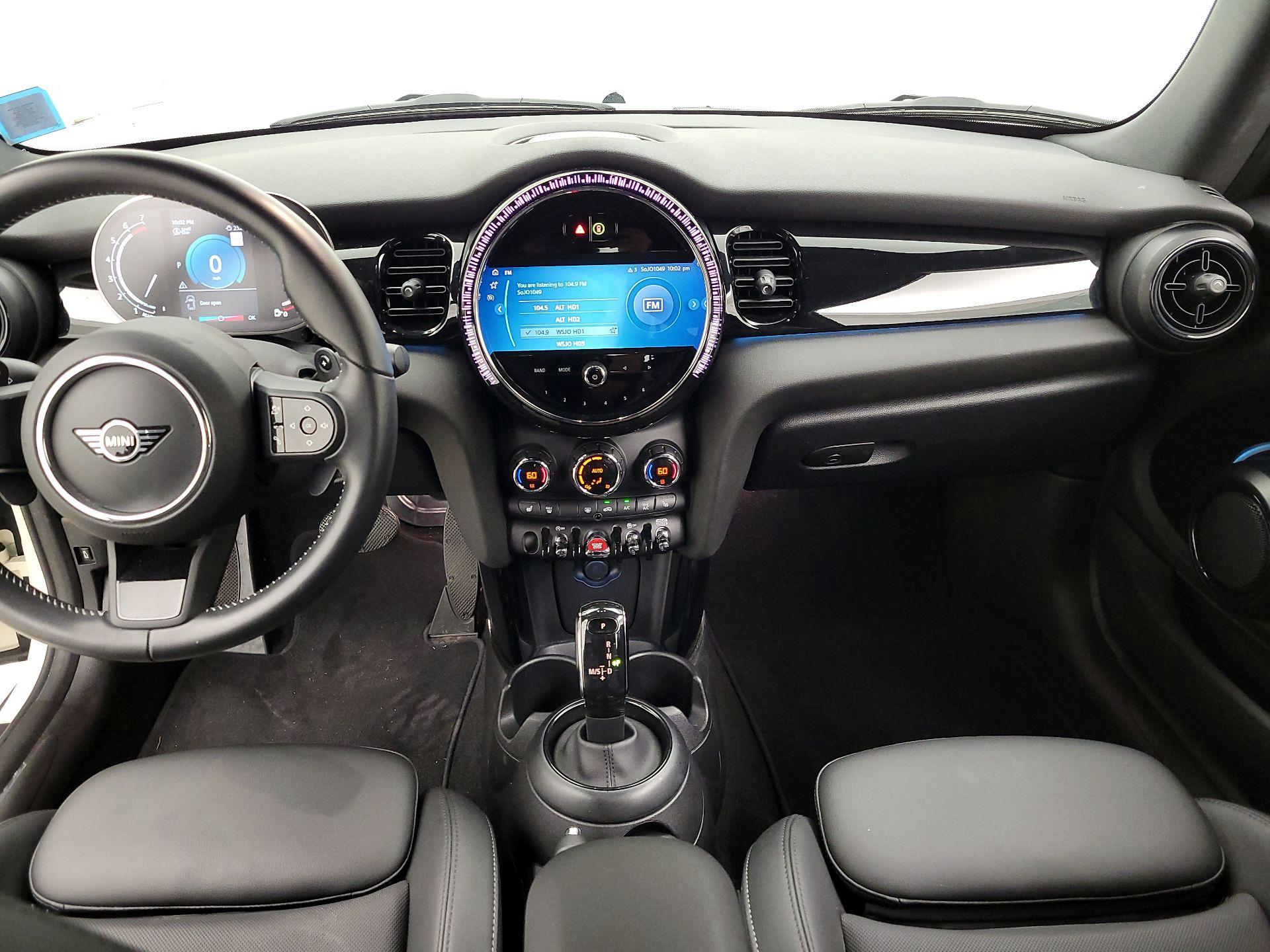 Thumbnail: 2022 MINI Cooper - 9