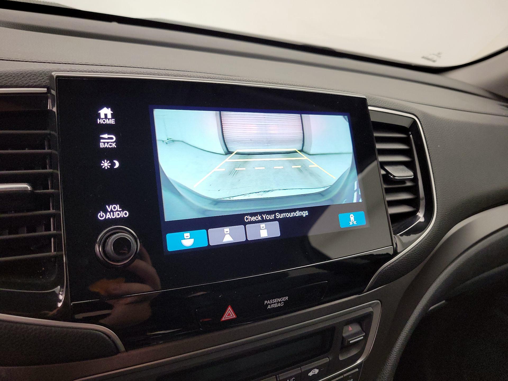 Thumbnail: 2019 Honda Pilot - 14
