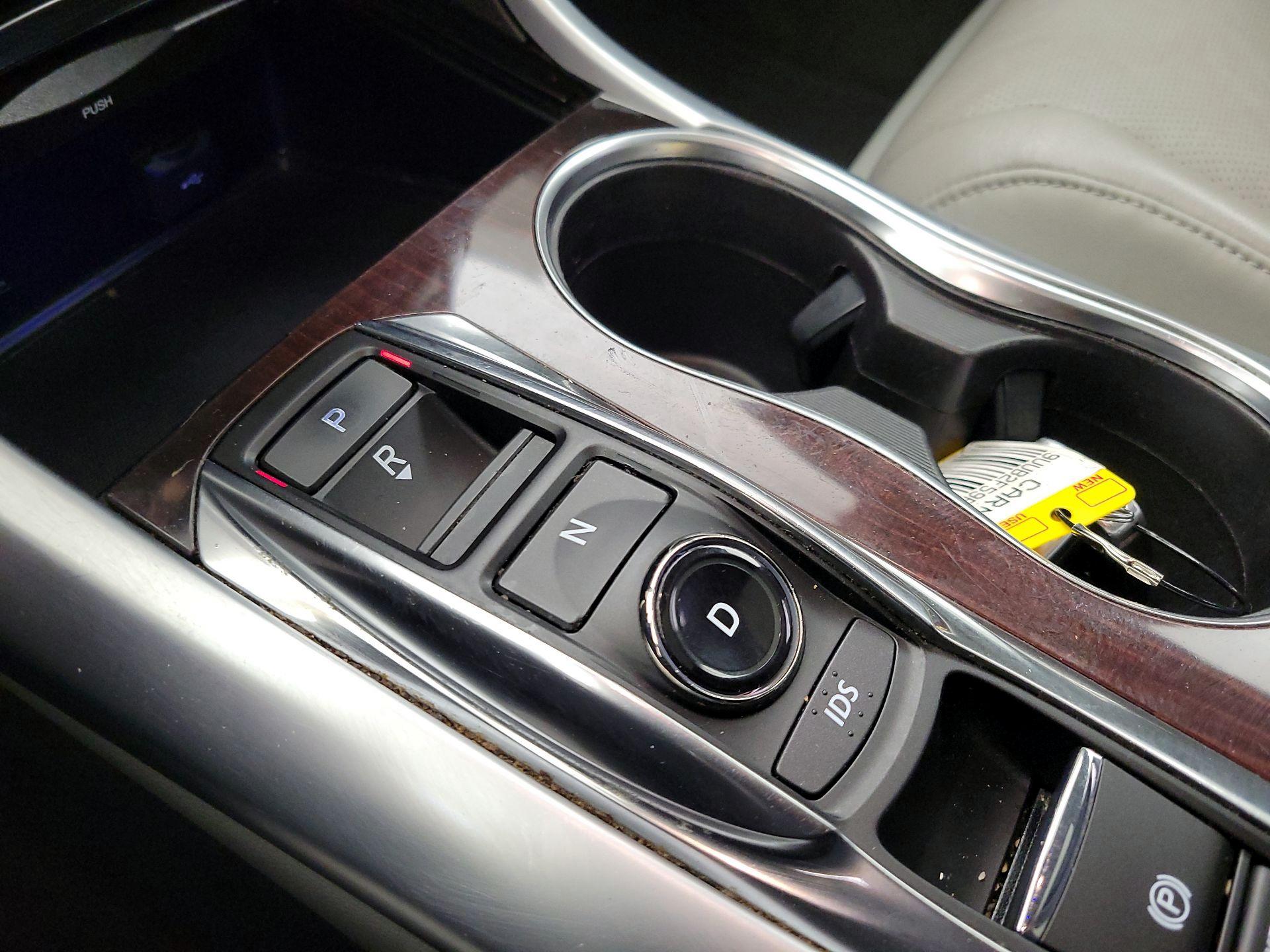 Thumbnail: 2015 Acura TLX - 17