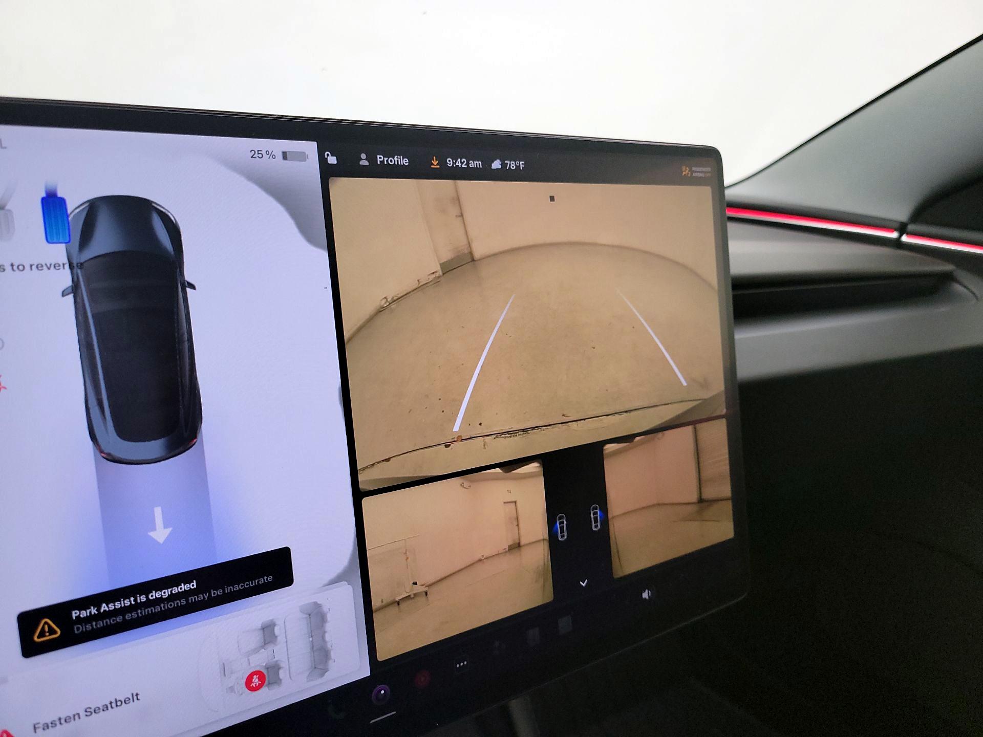 Thumbnail: 2025 Tesla Model 3 - 14