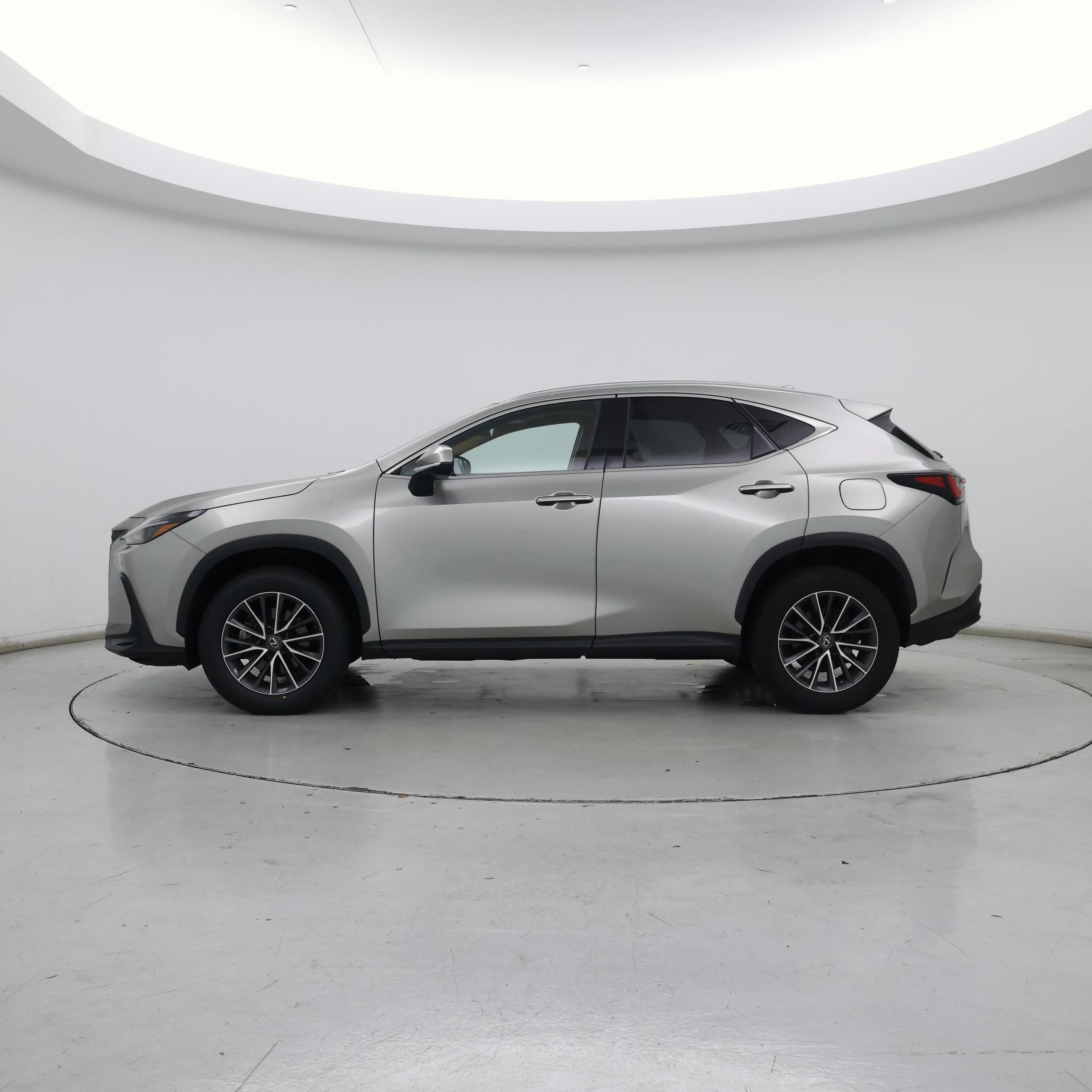Thumbnail: 2022 Lexus NX - 3