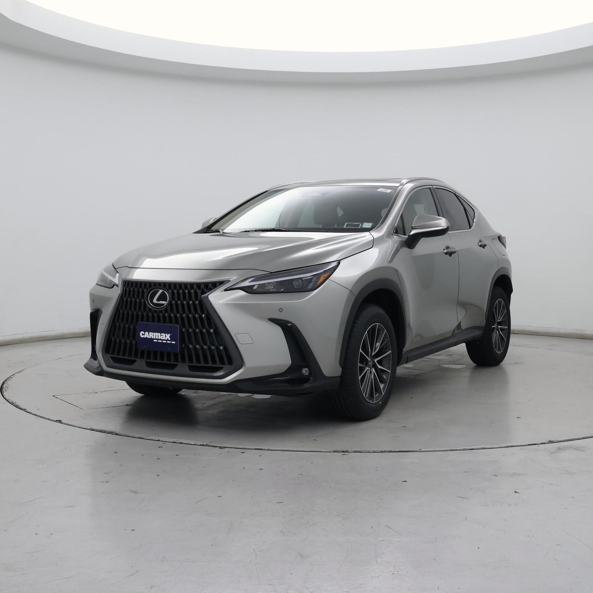 Thumbnail: 2022 Lexus NX - 4