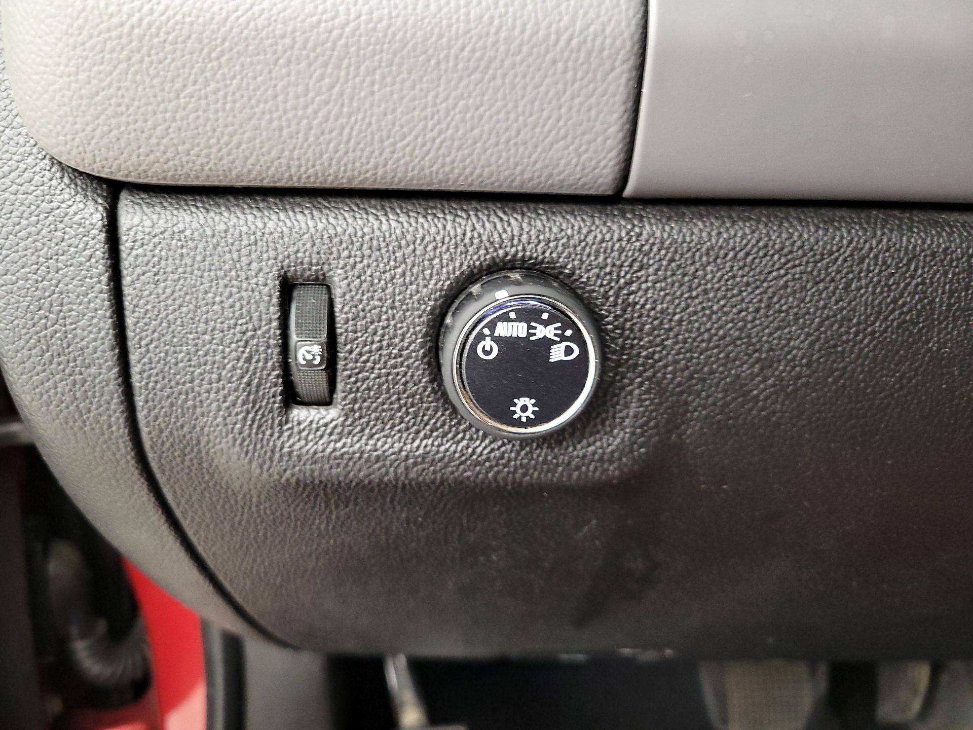 Thumbnail: 2016 Chevrolet Colorado - 13
