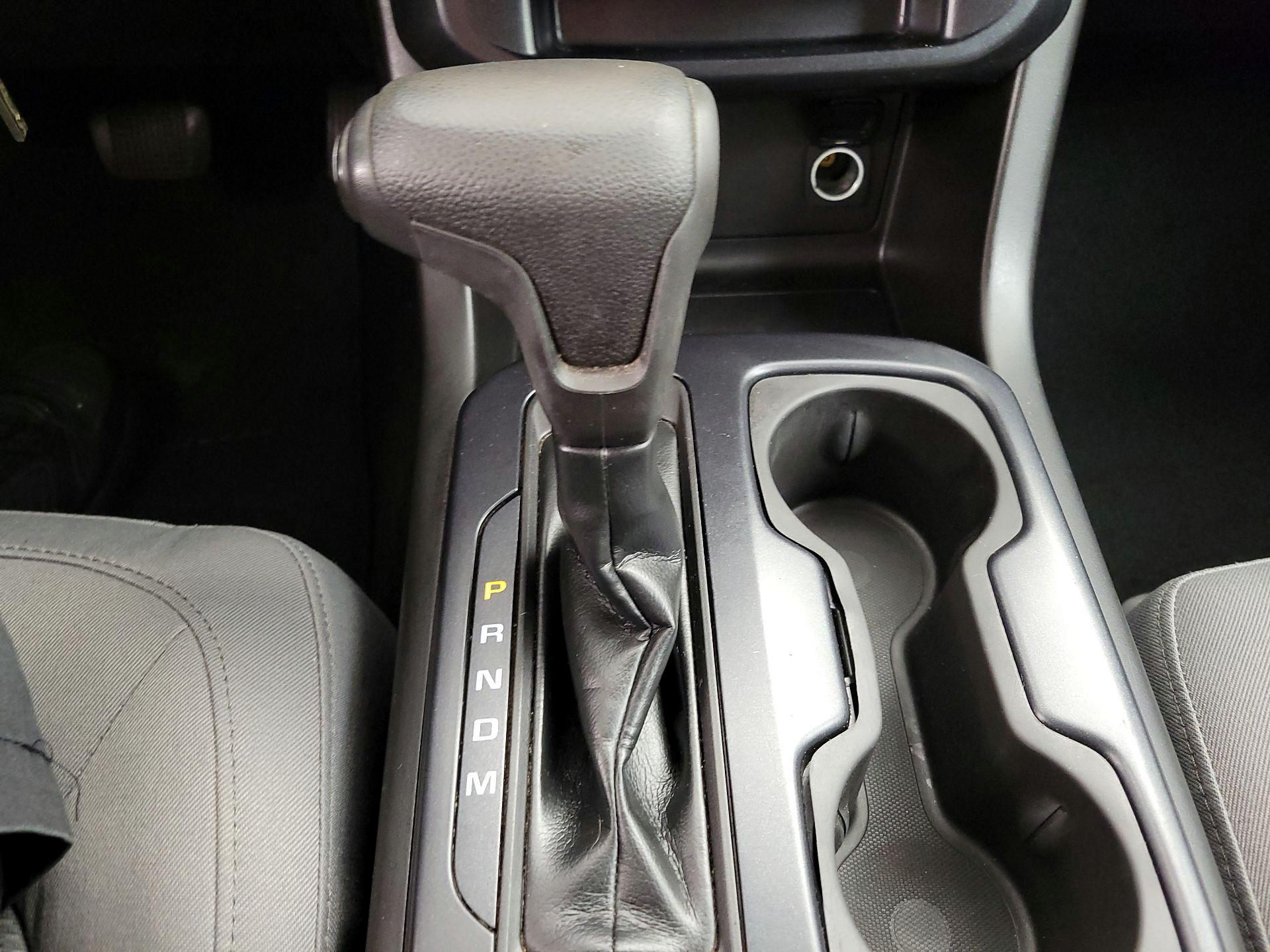 Thumbnail: 2016 Chevrolet Colorado - 17