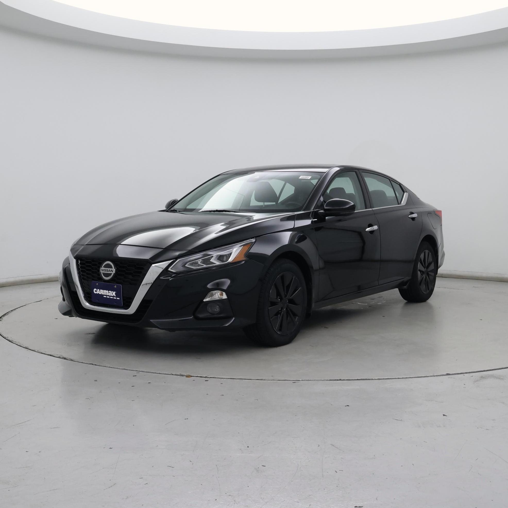 Thumbnail: 2019 Nissan Altima - 4