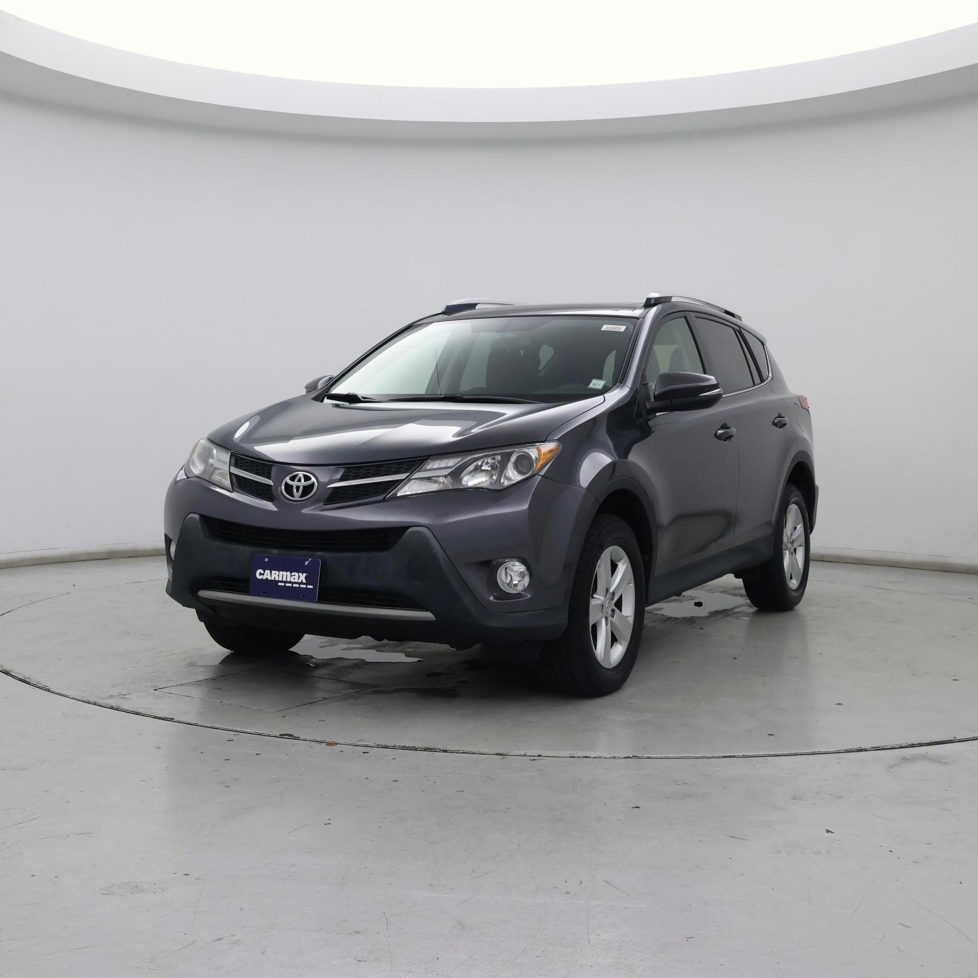 Thumbnail: 2013 Toyota RAV4 - 4