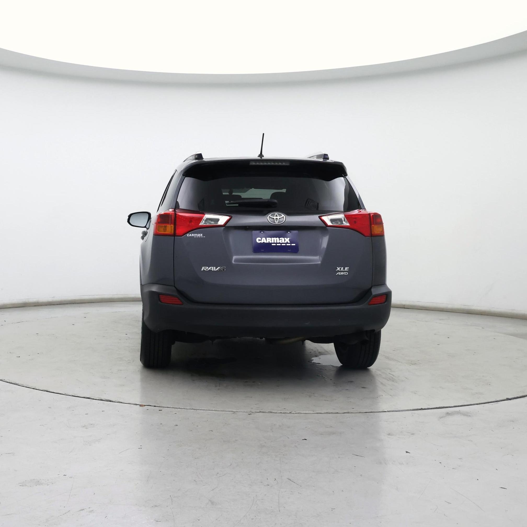 Thumbnail: 2013 Toyota RAV4 - 6