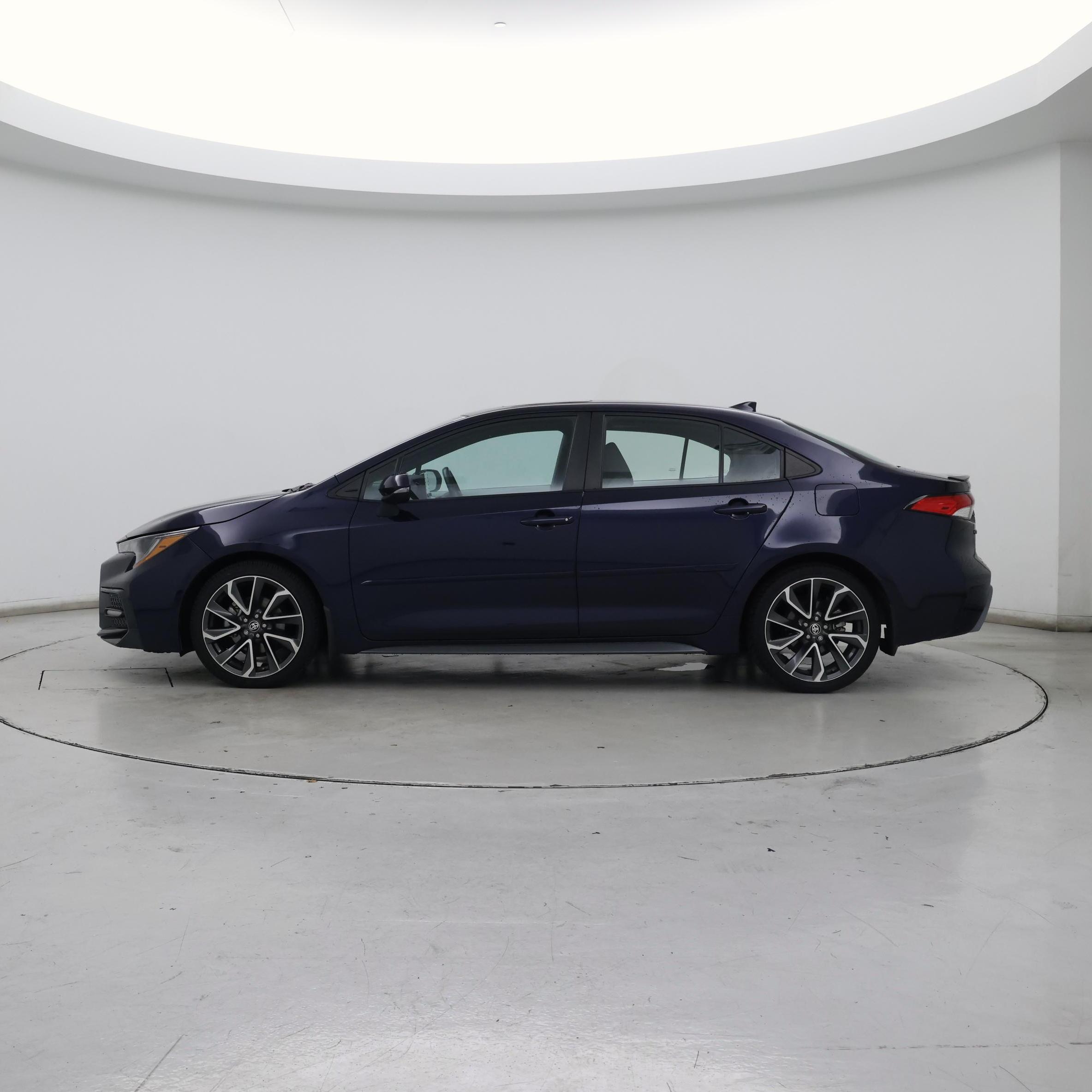 Thumbnail: 2022 Toyota Corolla - 3