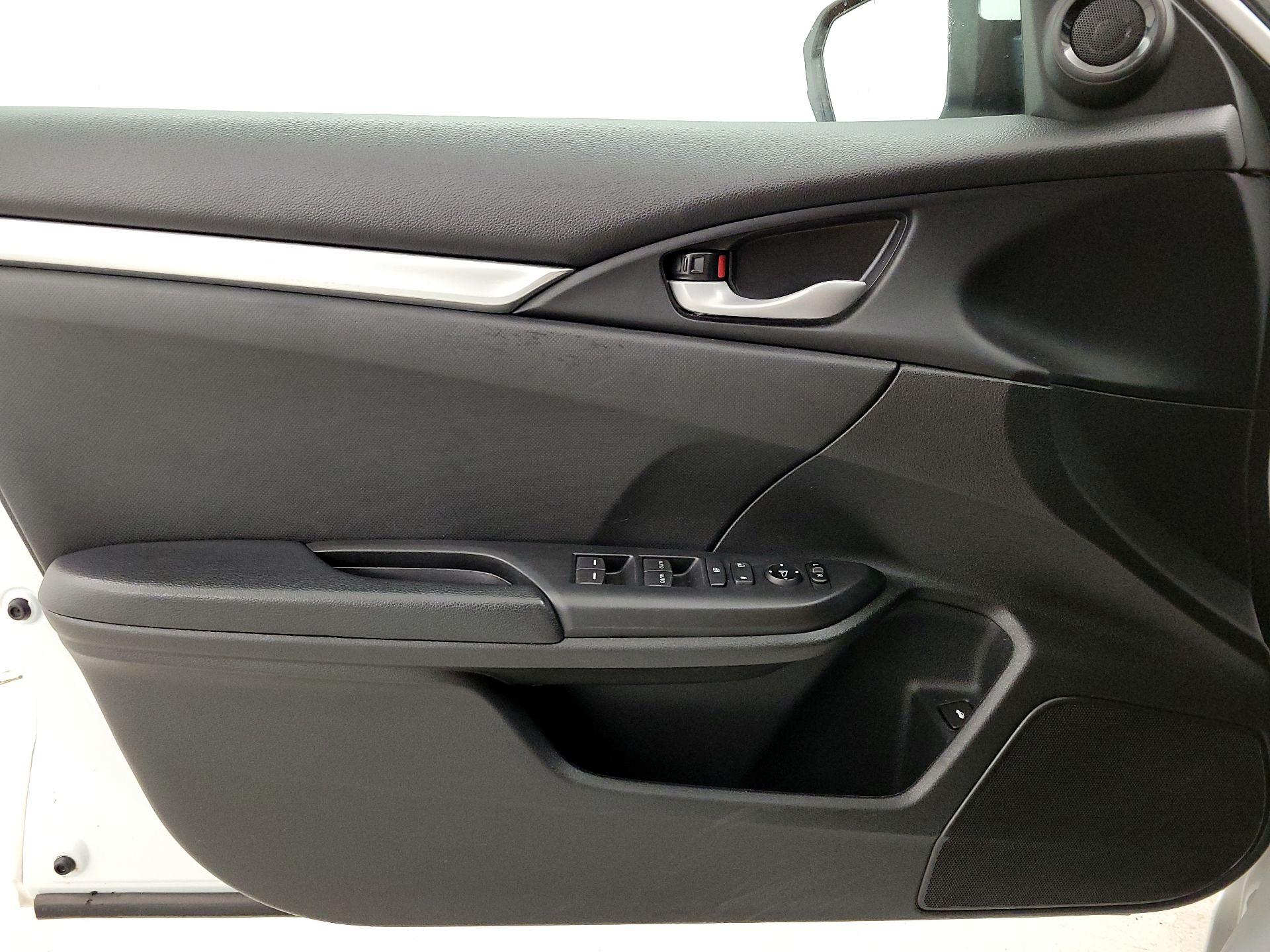 Thumbnail: 2020 Honda Civic - 12