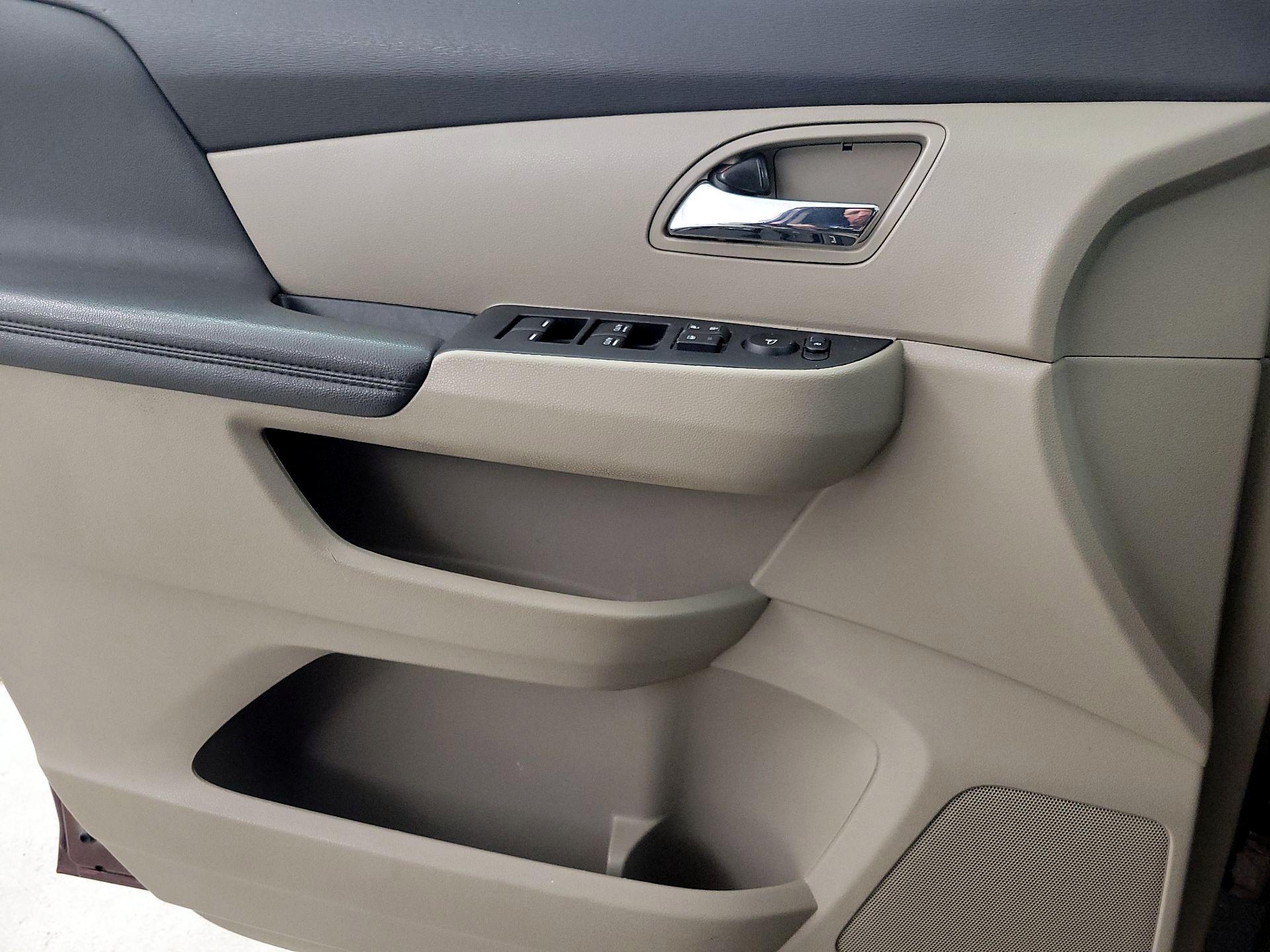 Thumbnail: 2016 Honda Odyssey - 12